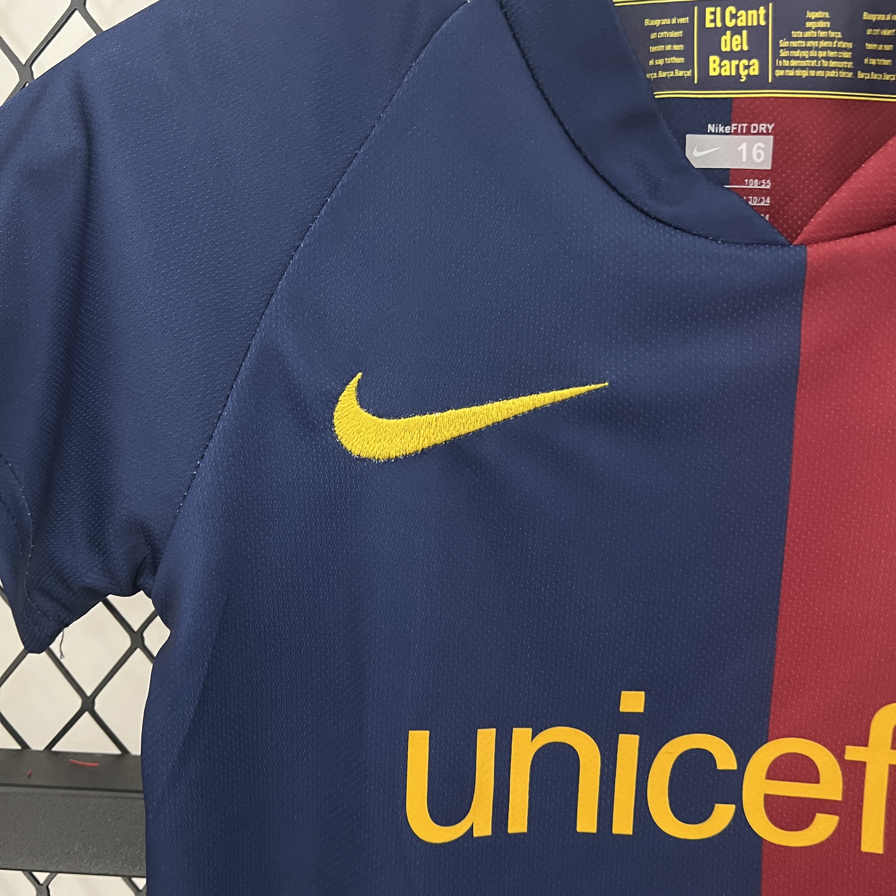 Retro Barcelona 2008-09 Home Stadium Kids Kit - Unitedfutballjersey