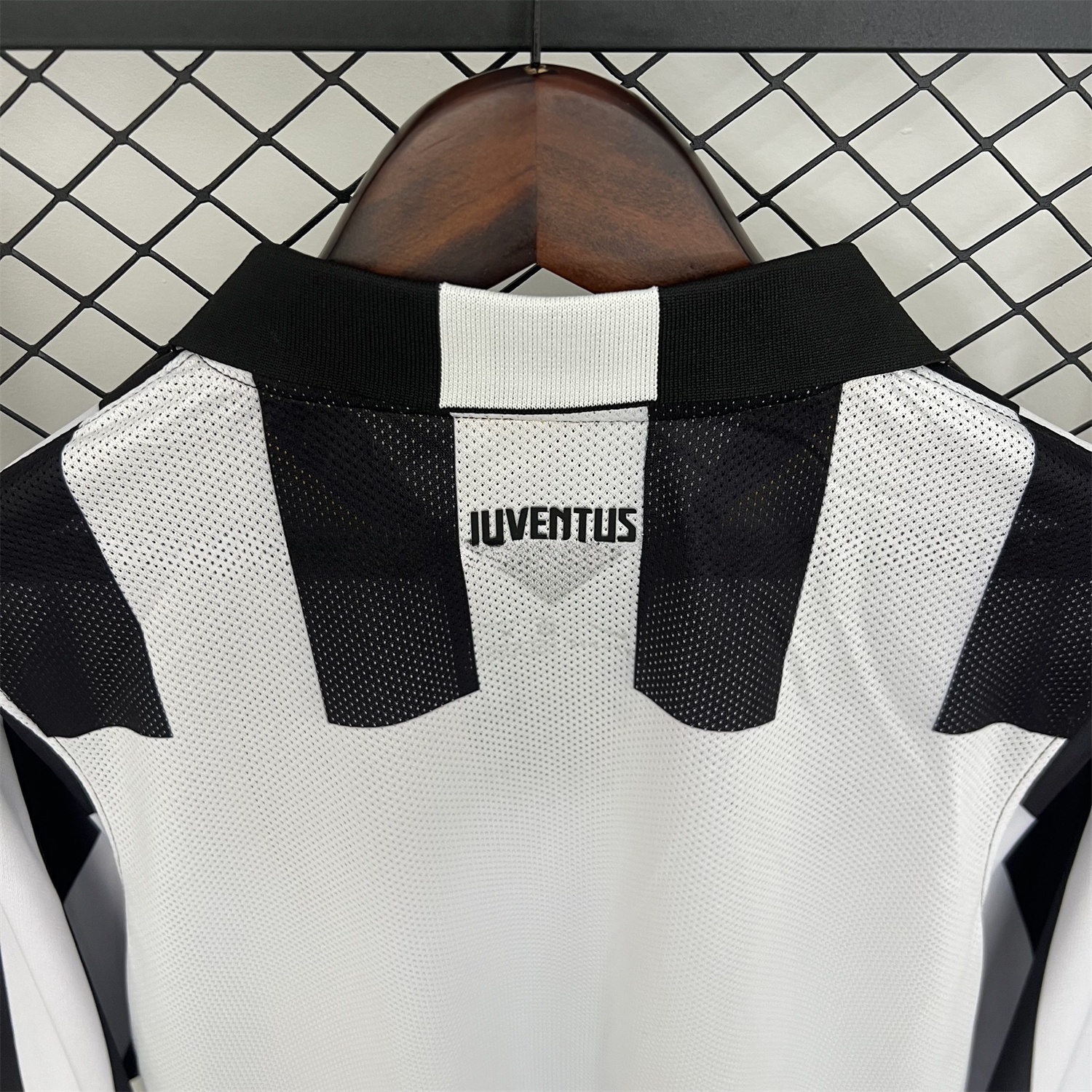 Retro Juventus 2014-15 Home Long Sleeves Jersey - Unitedfutballjersey