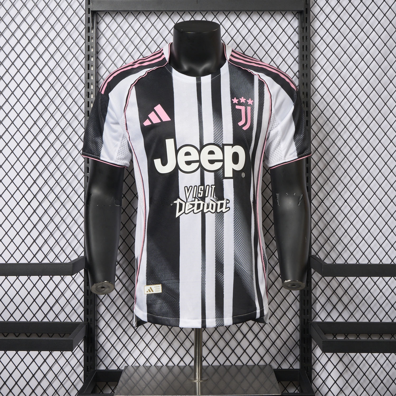 Juventus 25-26 Home Jersey With Chest Patch - Player Version - Unitedfutballjersey