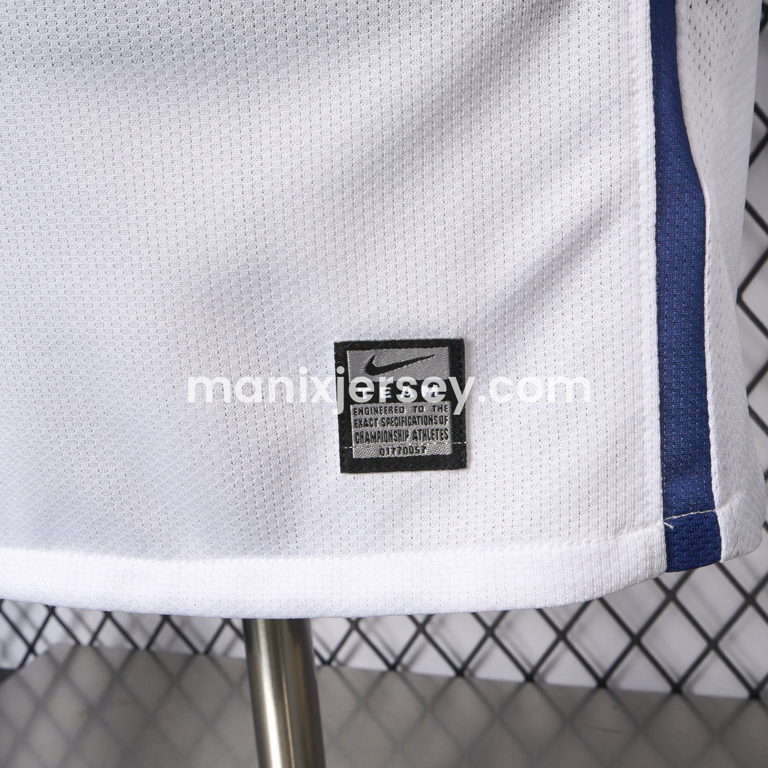 Manchester United Retro 2008-09 Home Long Sleeve Jersey - Player Version - Unitedfutballjersey