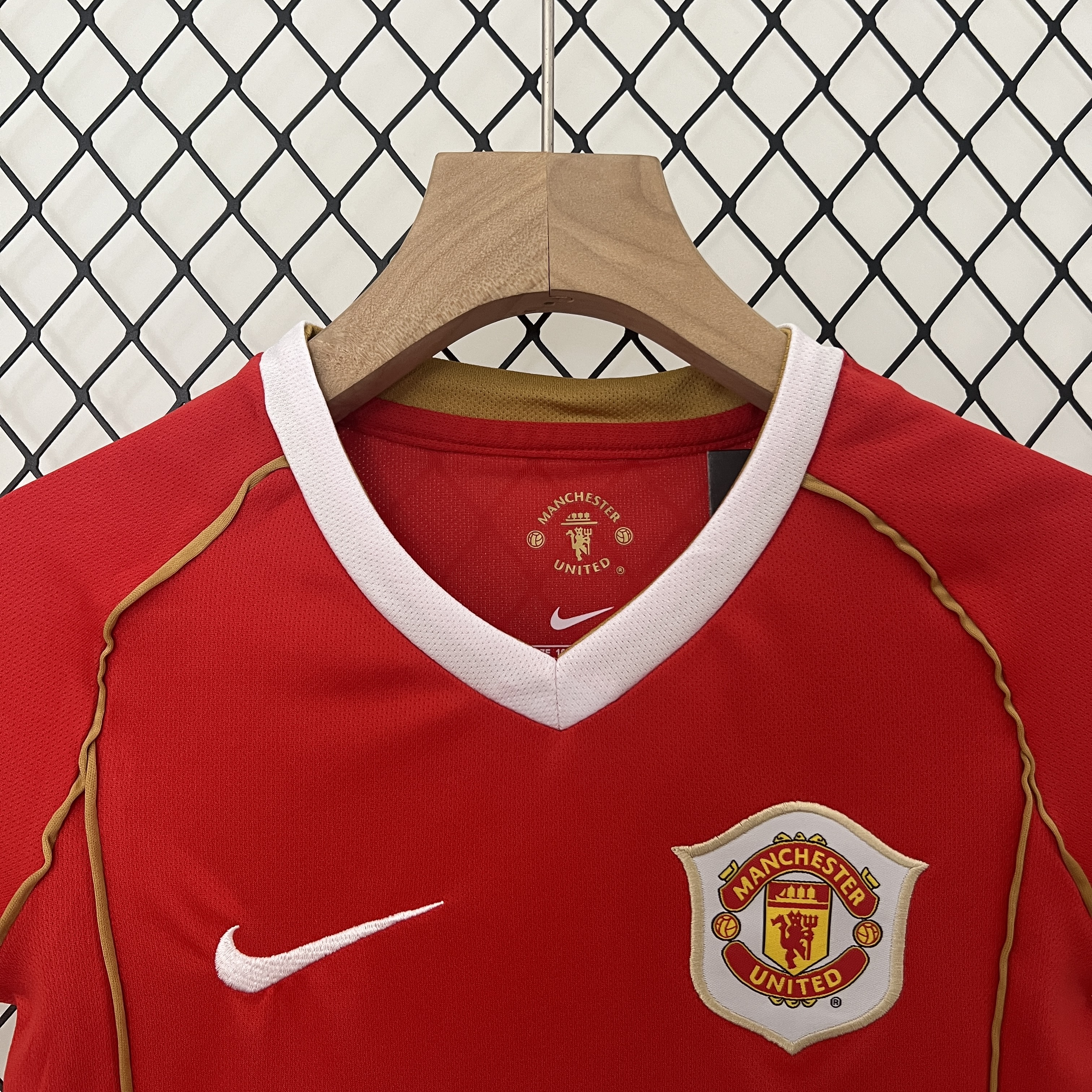 Retro Manchester United 2006-07 Home Stadium Kids Kit - Unitedfutballjersey
