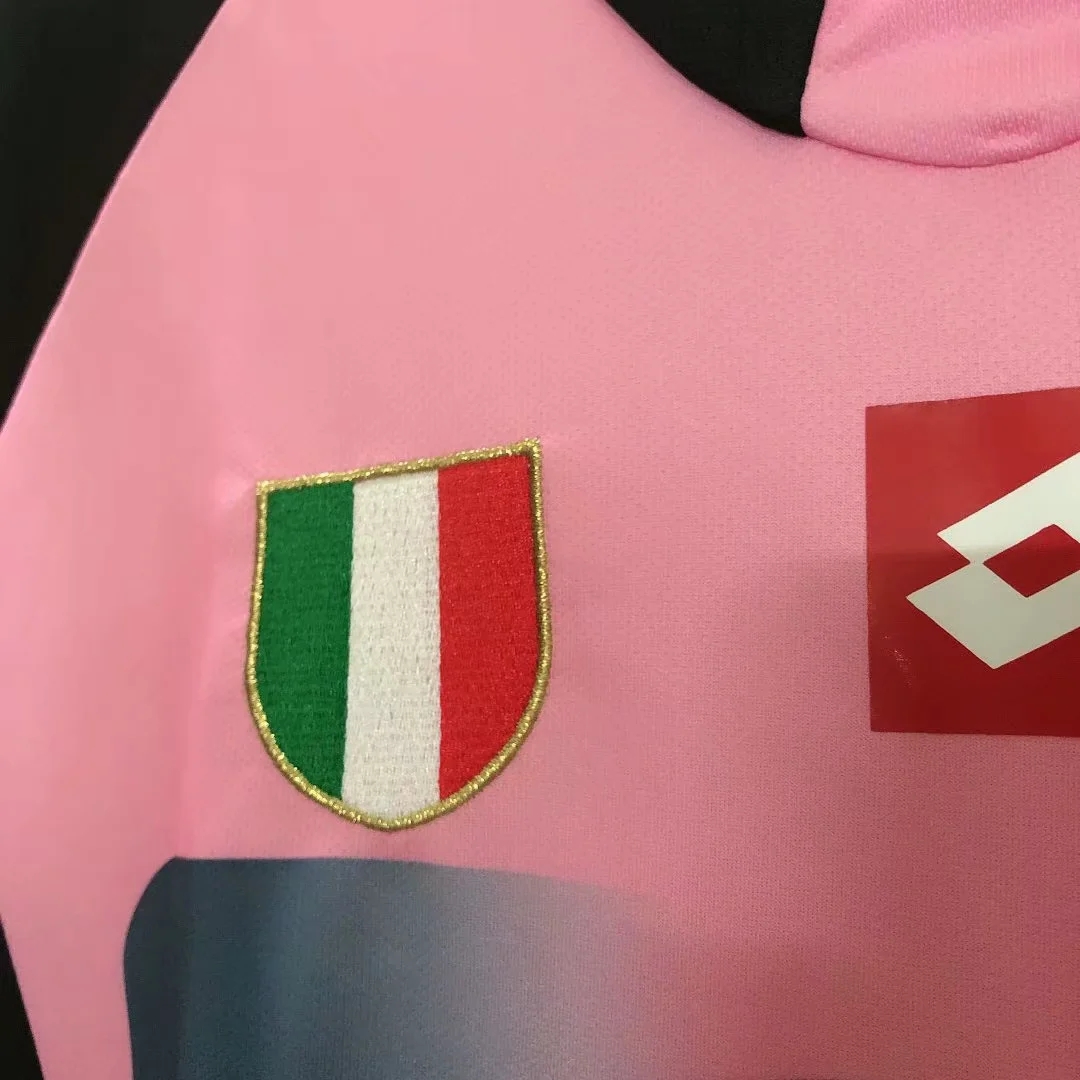 Retro Juventus 2002-03 Pink Goalkeeper Jersey - Unitedfutballjersey