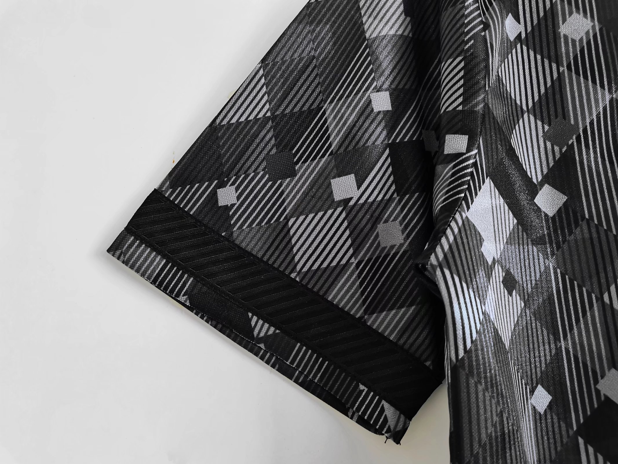 Retro England 1990 Black Jersey - Unitedfutballjersey