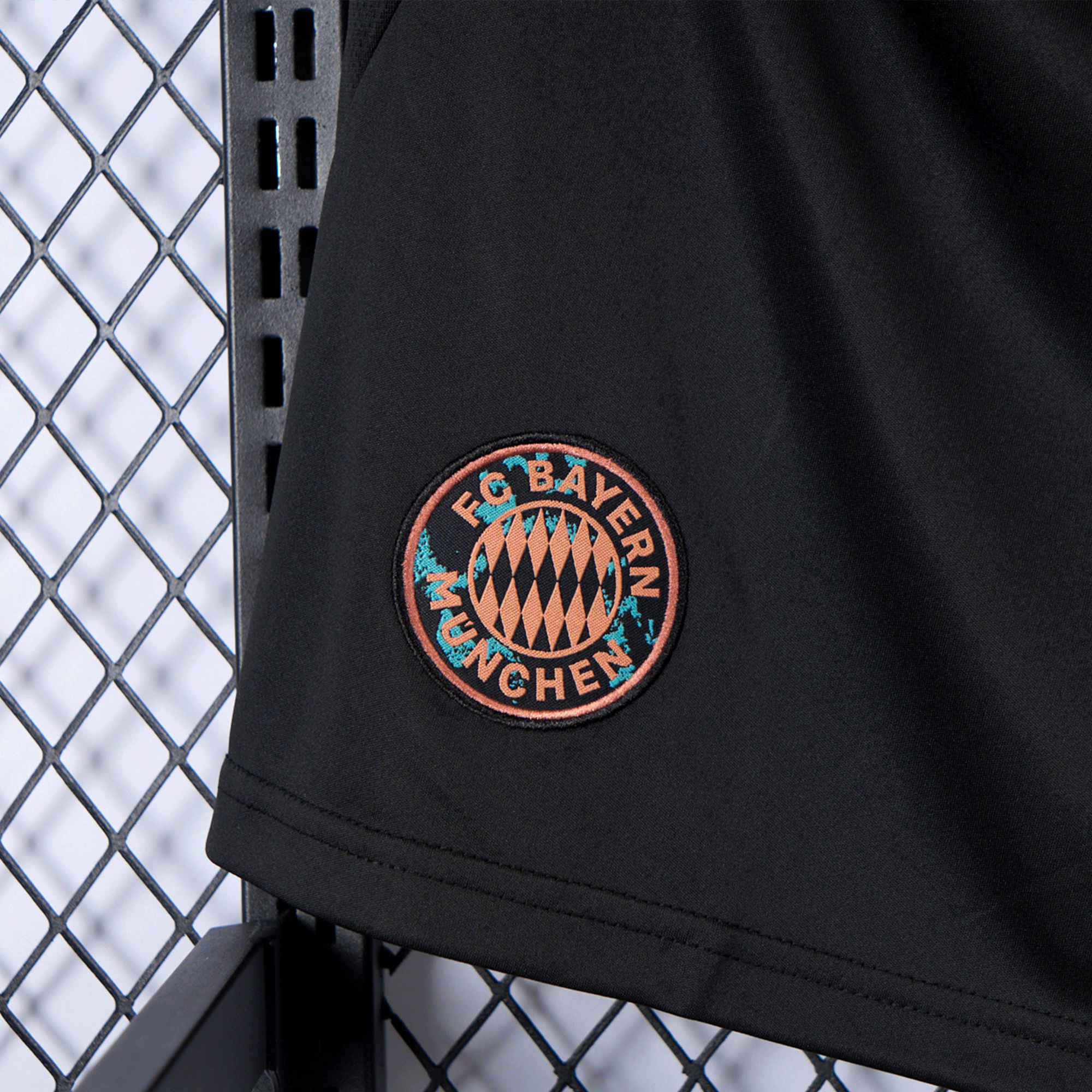 Bayern Munich 24-25 Away Shorts - Fans Version - Unitedfutballjersey