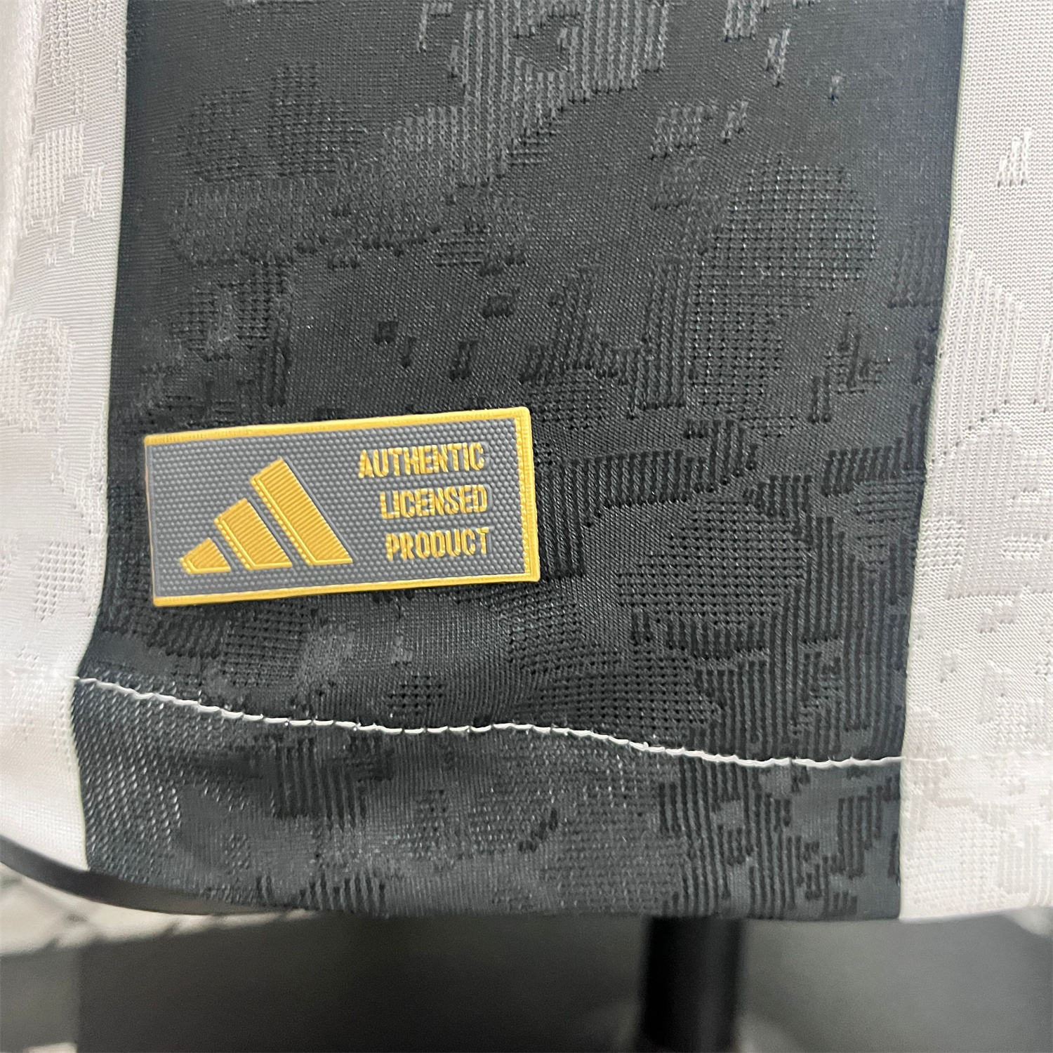 Juventus 24-25 Home Long Sleeve Jersey - Player Version - Unitedfutballjersey