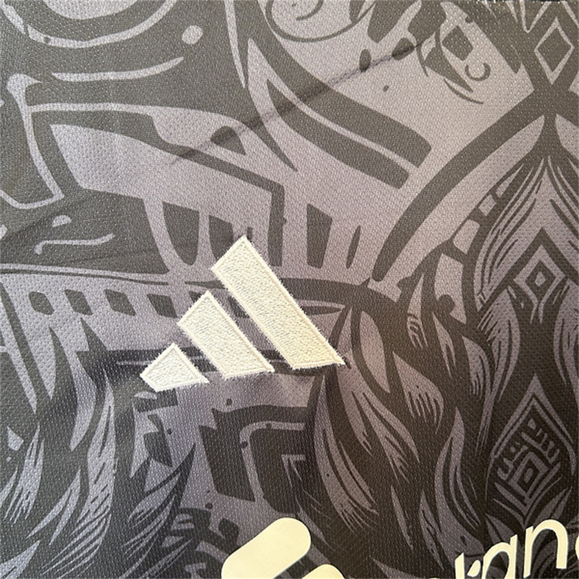 Liver.pool 24-25 Green Fire Phoenix Special Edition Jersey - Fans Version - Unitedfutballjersey