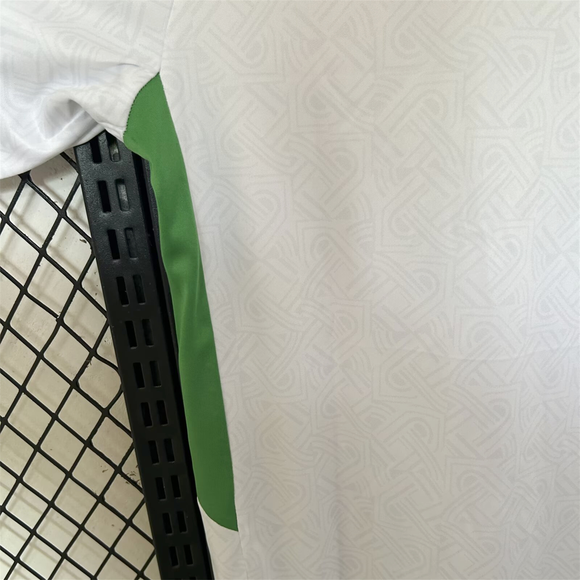 Ireland 2024 Away Jersey - Fans Version (with SKY patch) - Unitedfutballjersey