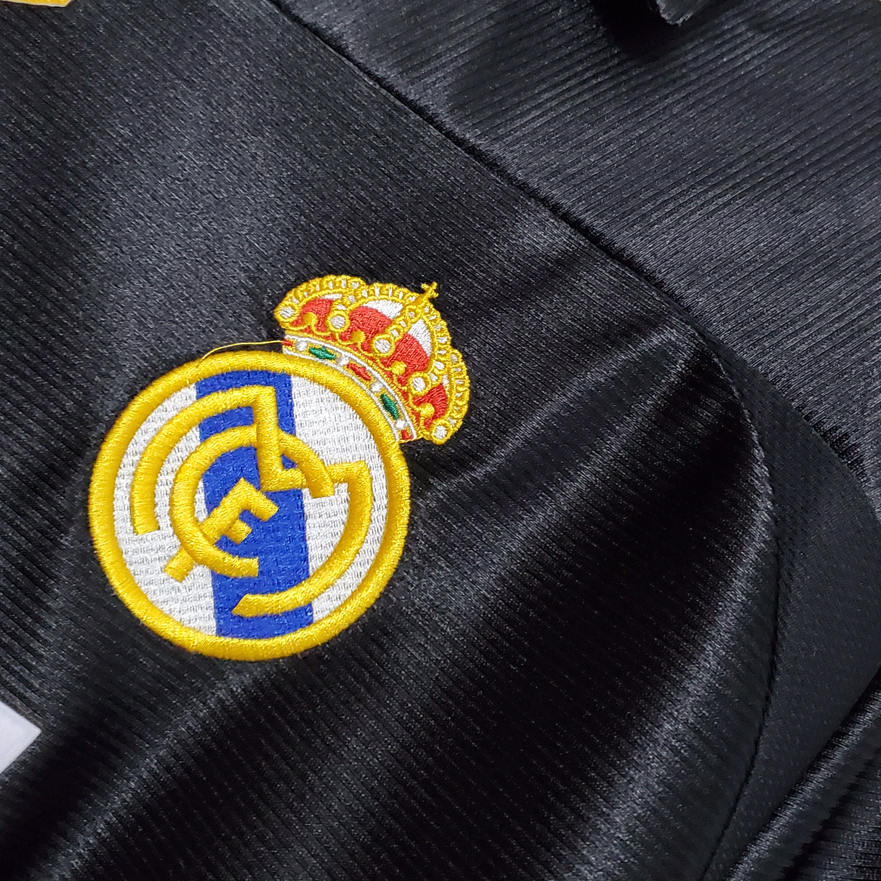 Real Madrid Retro 98-99 Away Jersey - Unitedfutballjersey