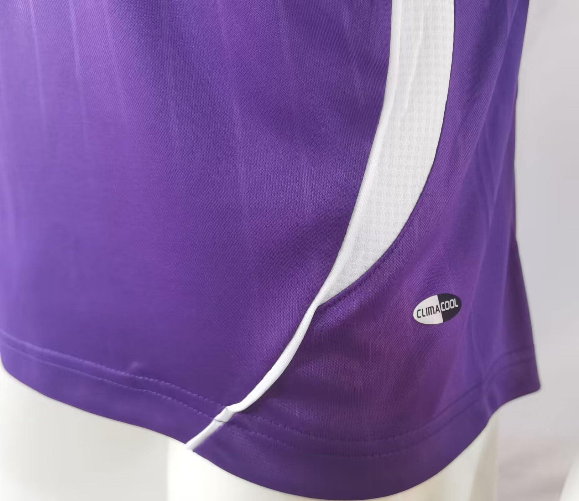 Real Madrid Retro 06-07 Third Jersey - Unitedfutballjersey