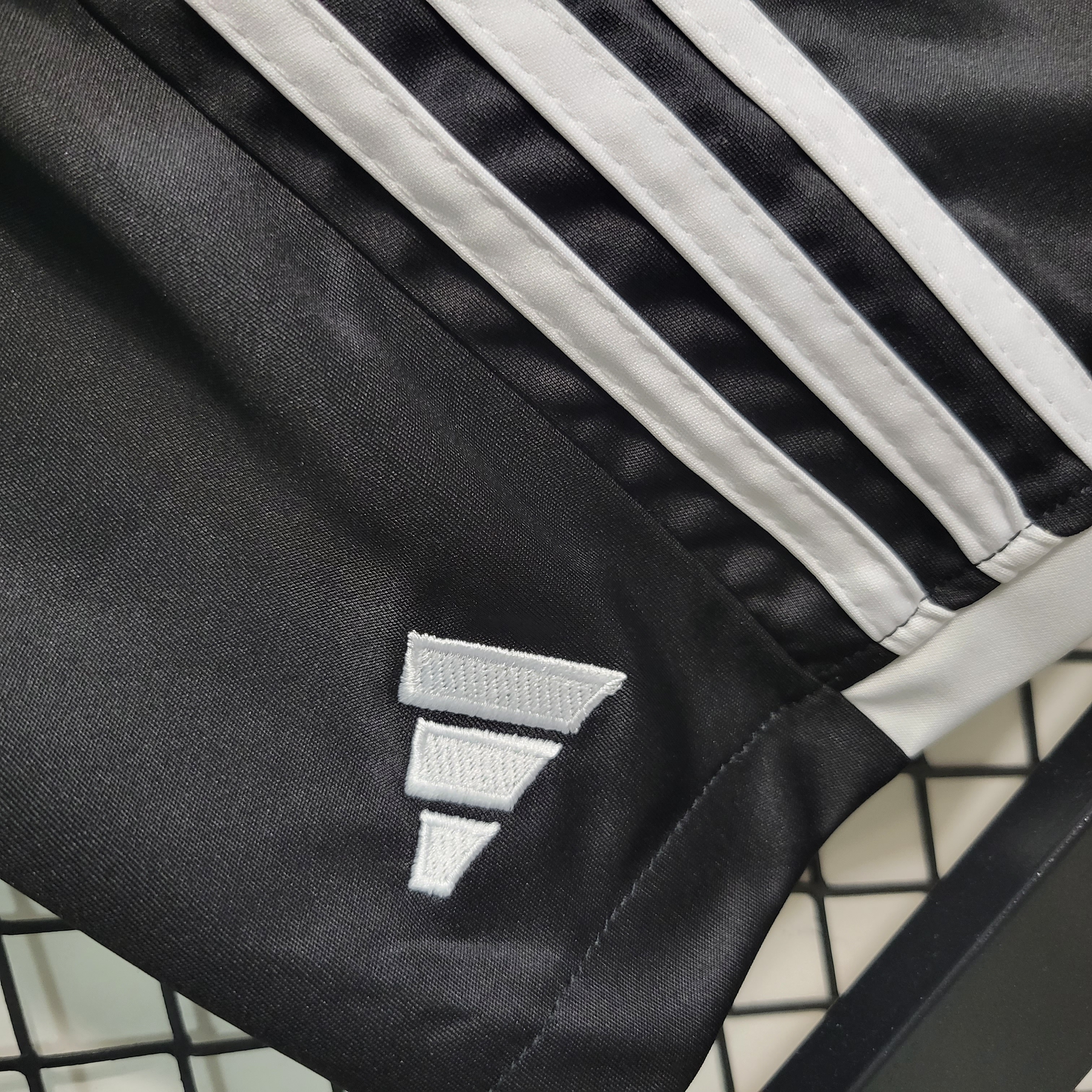 Manchester United 23-24 Away Kids Kit - Unitedfutballjersey