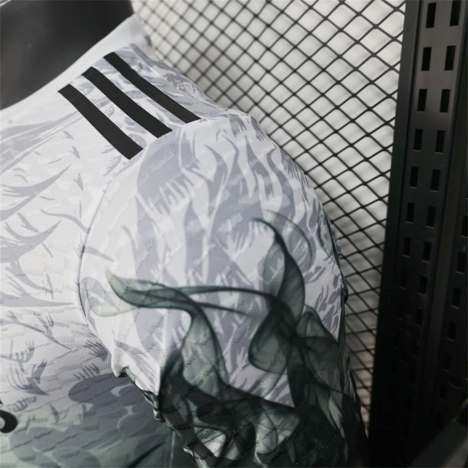 Real Madrid 25-26 Black Green Dragon Soars White Jersey - Player Version - Unitedfutballjersey