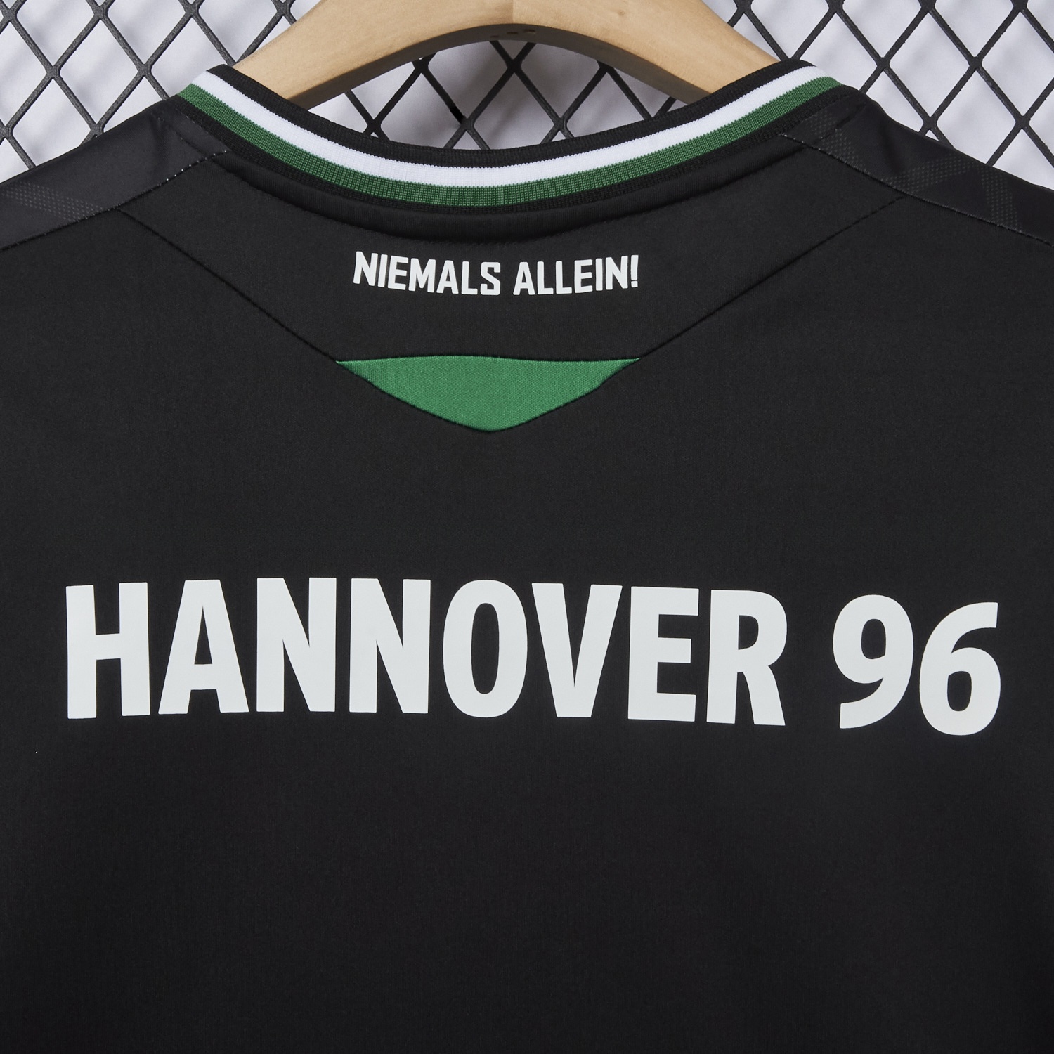 Hannover 96 25-26 Away Jersey - Fans Version - Unitedfutballjersey