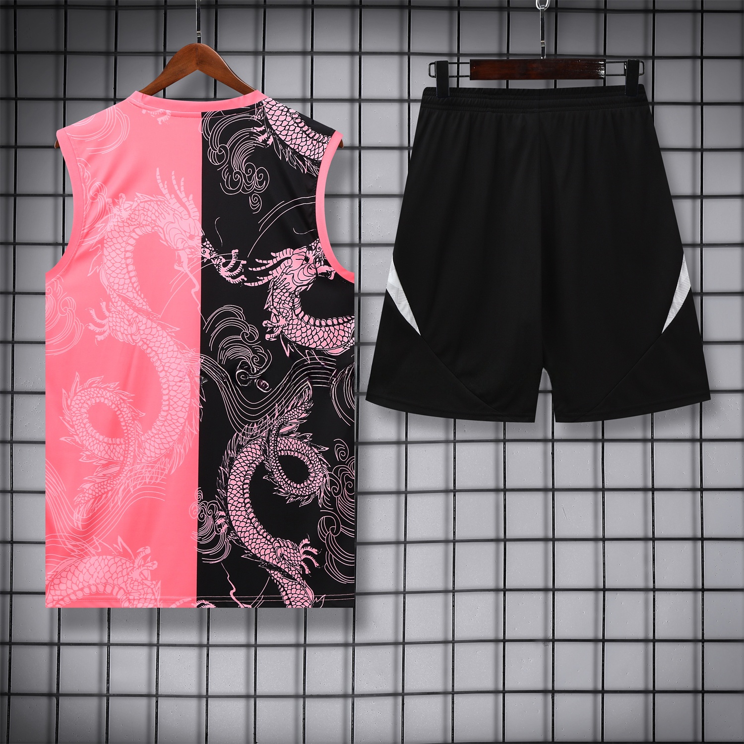 Real Madrid 25-26 Vest Training Set - Pink-Black Dragon Vest & Black-White Shorts - Unitedfutballjersey