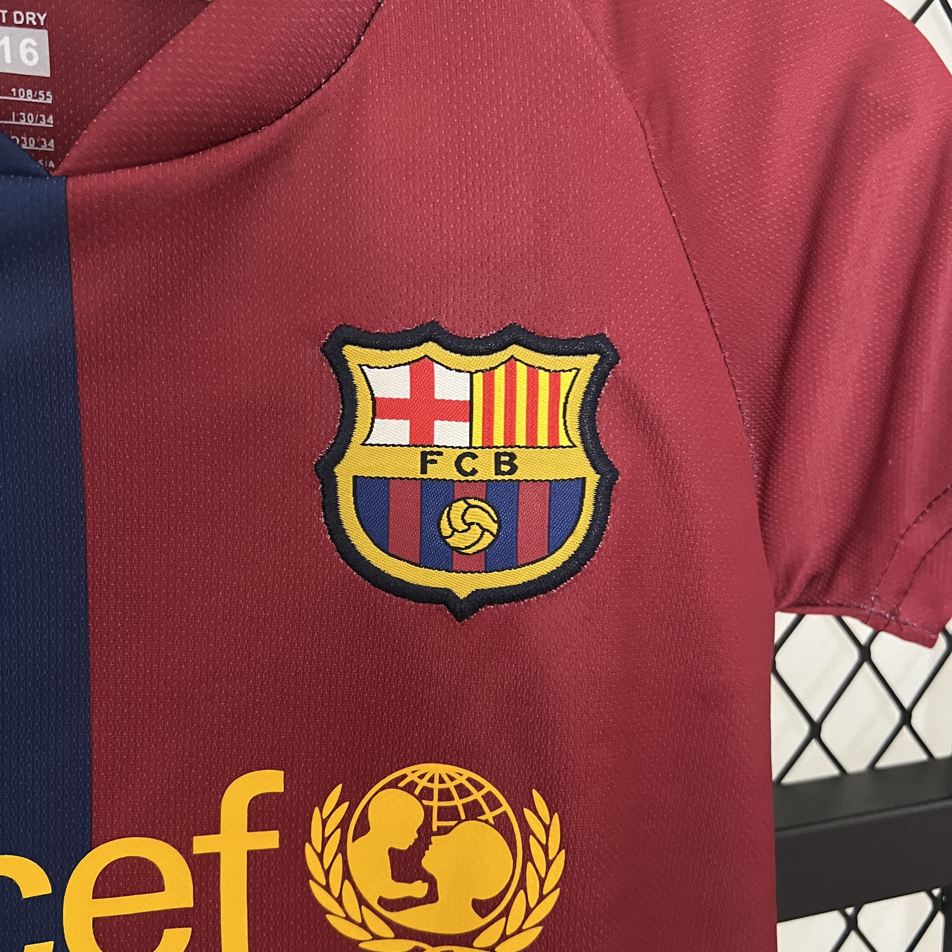 Retro Barcelona 2008-09 Home Stadium Kids Kit - Unitedfutballjersey