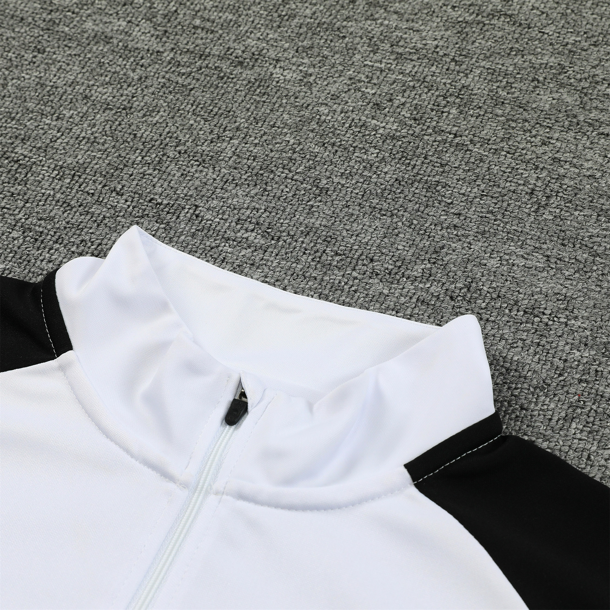 Juventus 23-24 Long Sleeve Training Set White Yellow - Unitedfutballjersey