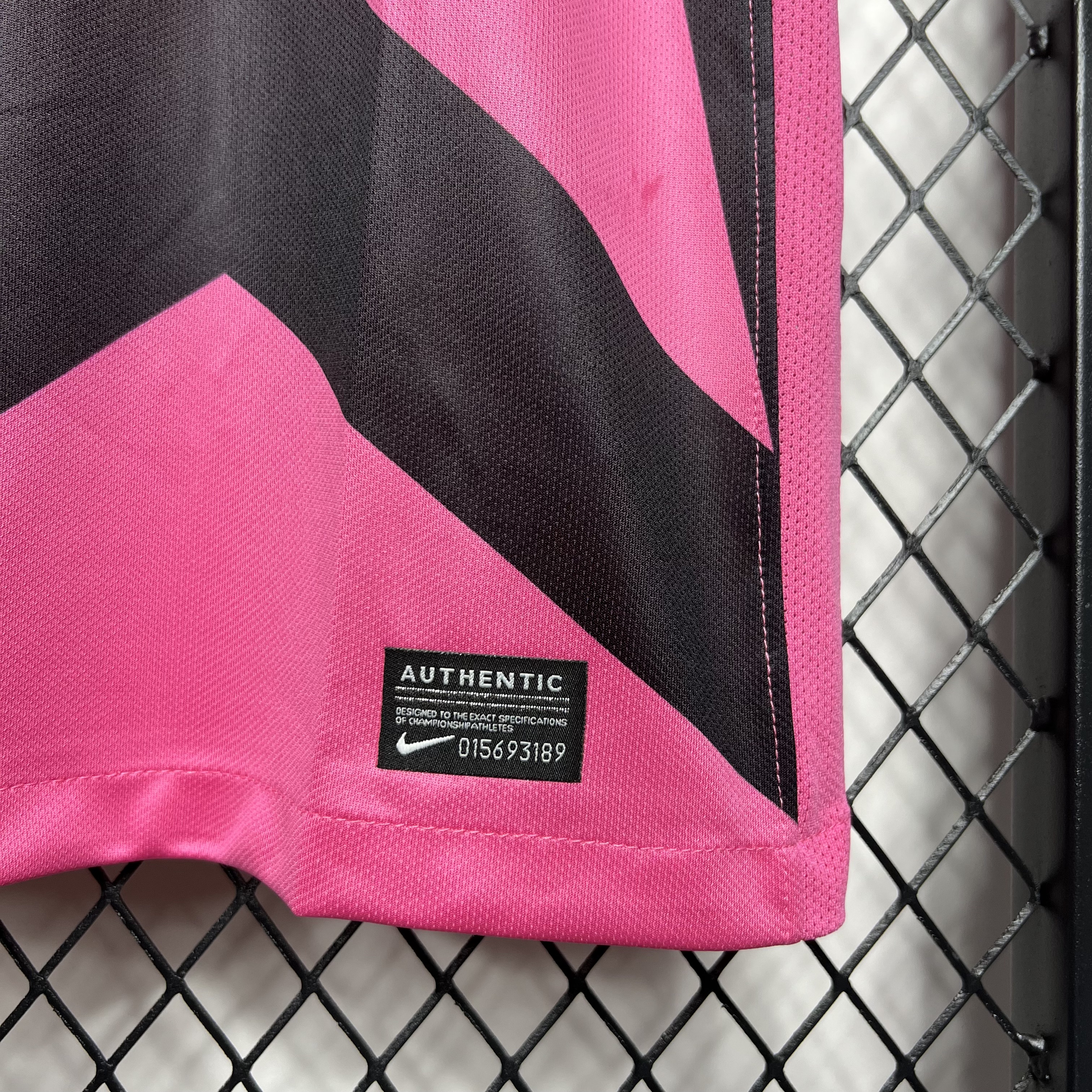 Retro Juventus 2011-12 Away Jersey - Unitedfutballjersey