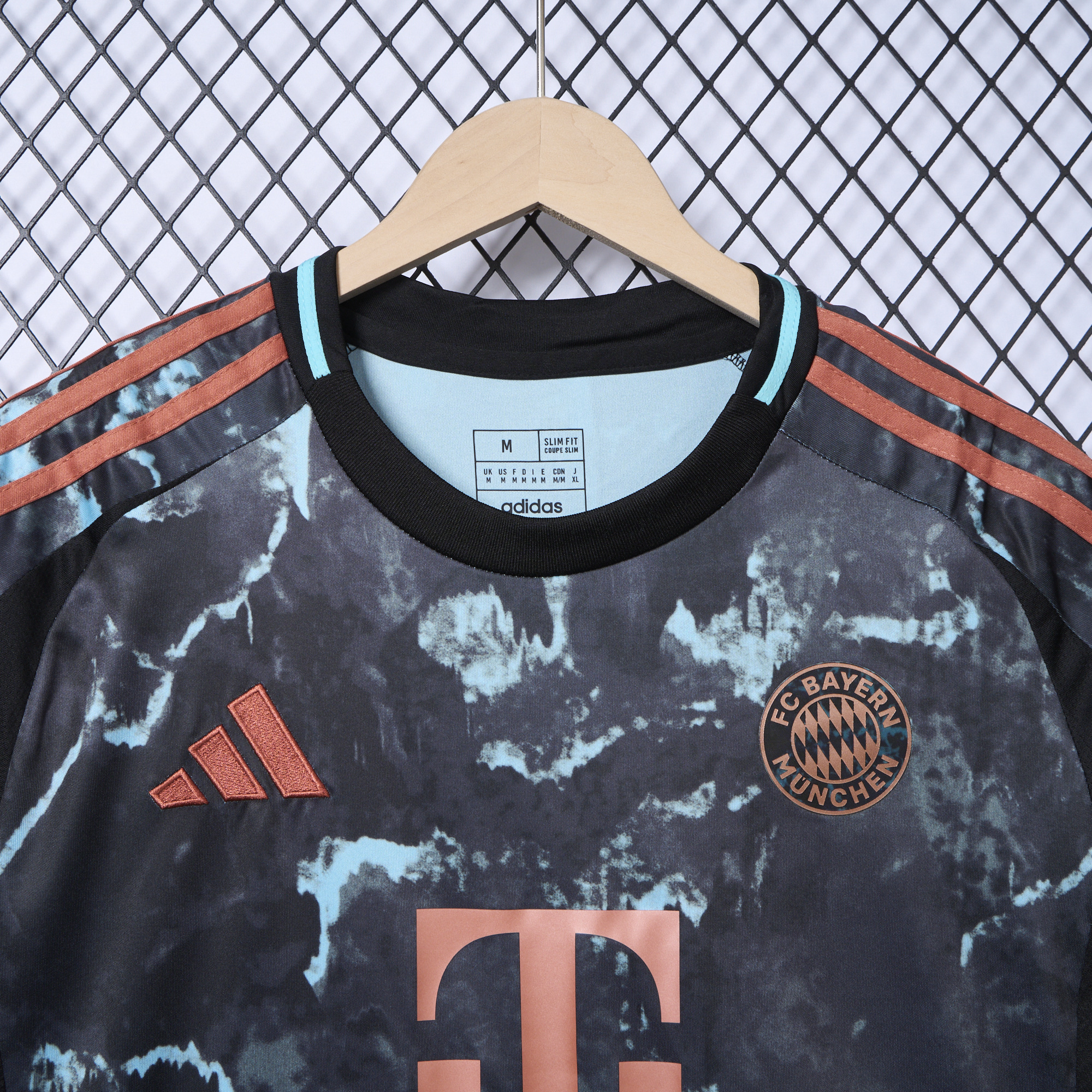 Bayern Munich 24-25 Away Jersey - Fans Version - Unitedfutballjersey