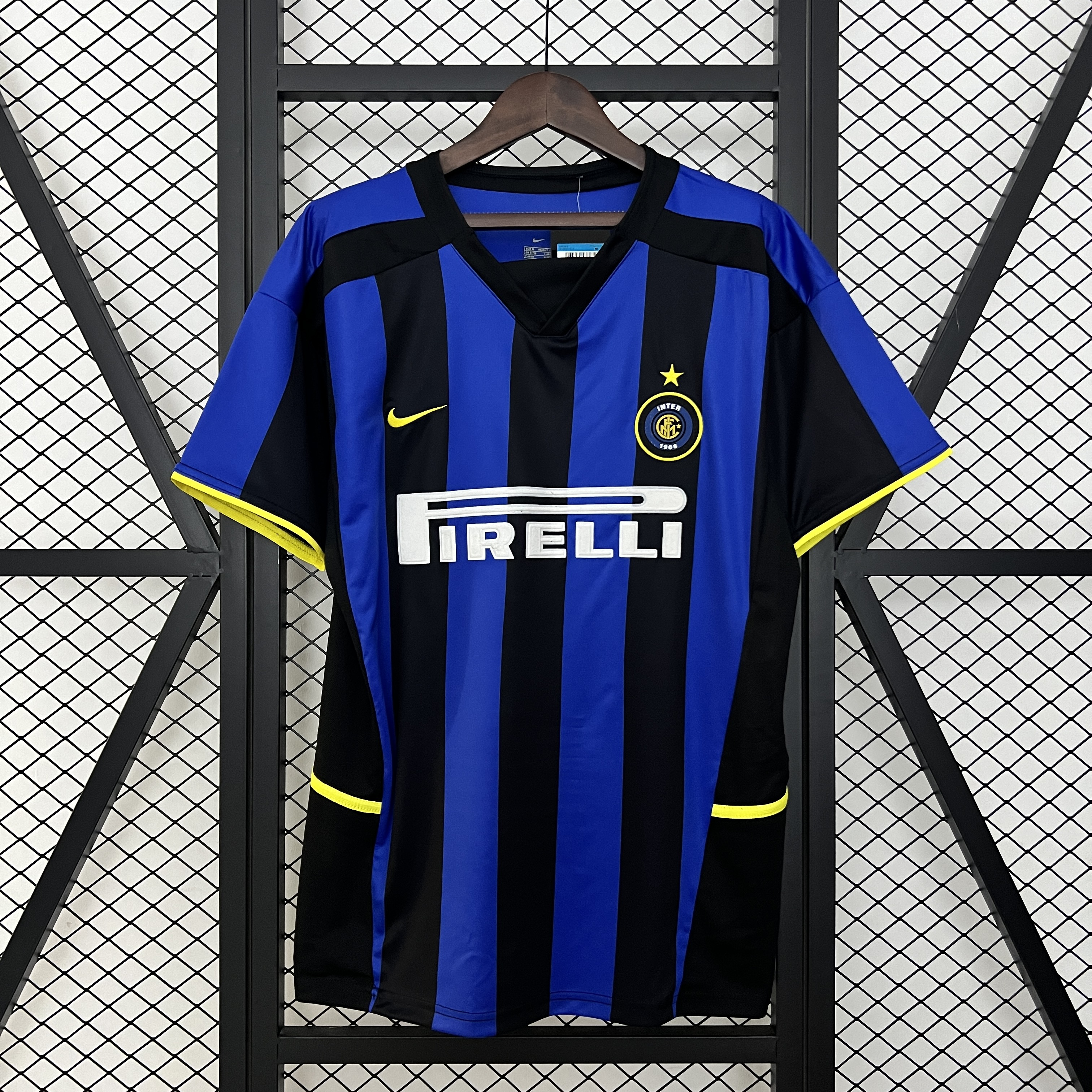 Retro Inter Milan 2002-03 Home Jersey - Unitedfutballjersey