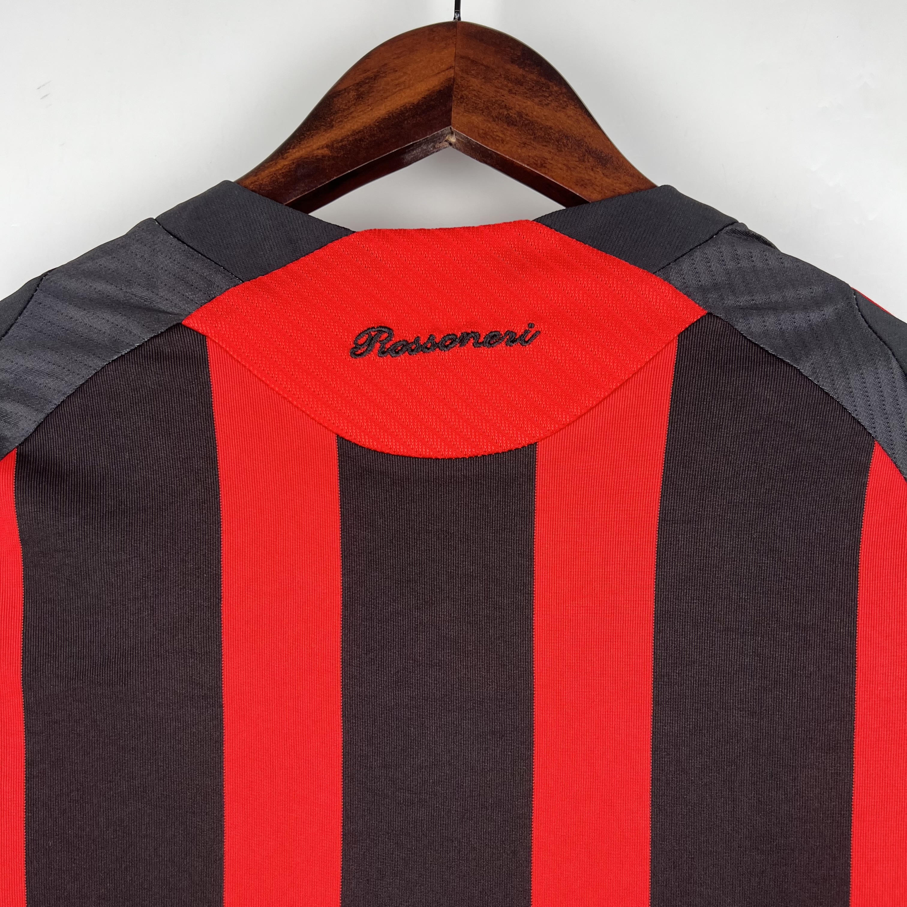 Retro AC Milan 2008-09 Home Stadium Jersey - Unitedfutballjersey