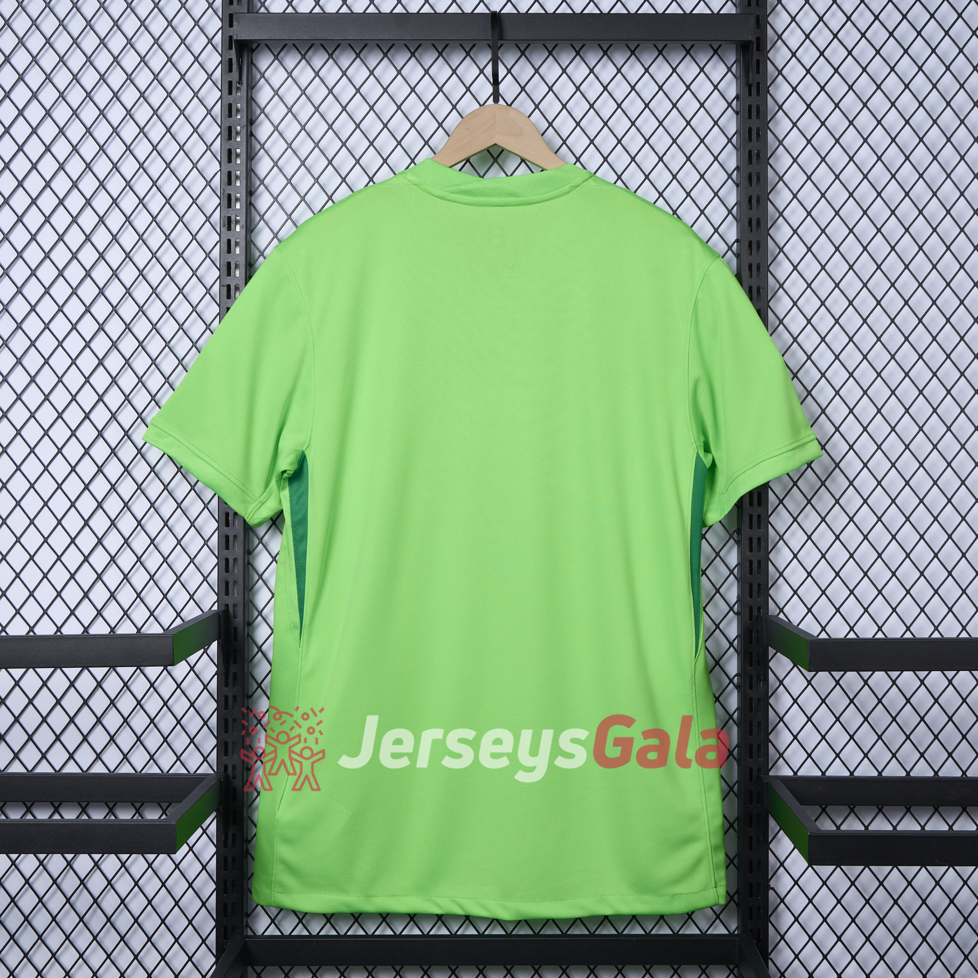 Wolfsburg 24-25 Home Stadium Jersey - Fans Version - Unitedfutballjersey