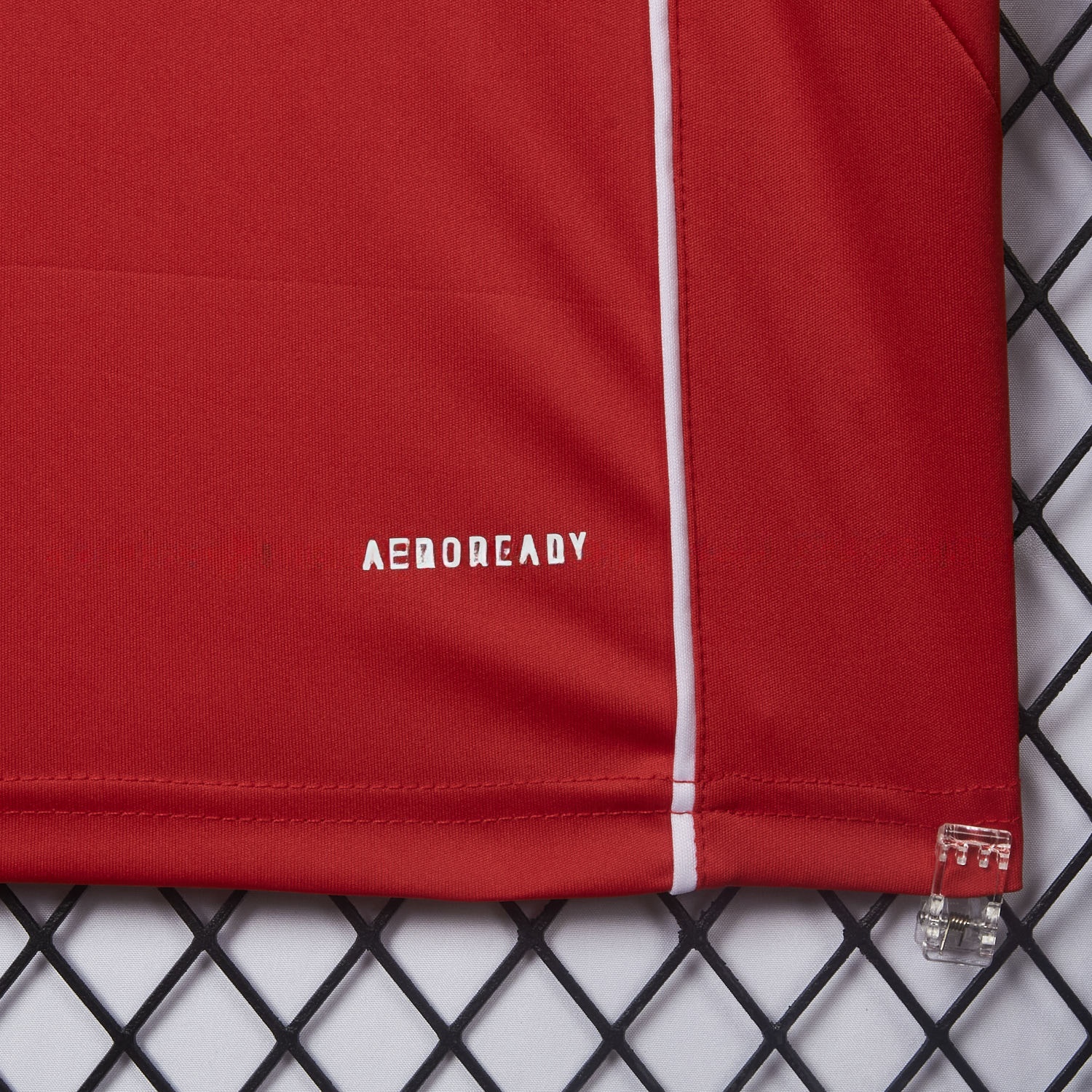 Bayern Munich 25-26 Red Urban Purist T-Shirt - Fans Version - Unitedfutballjersey