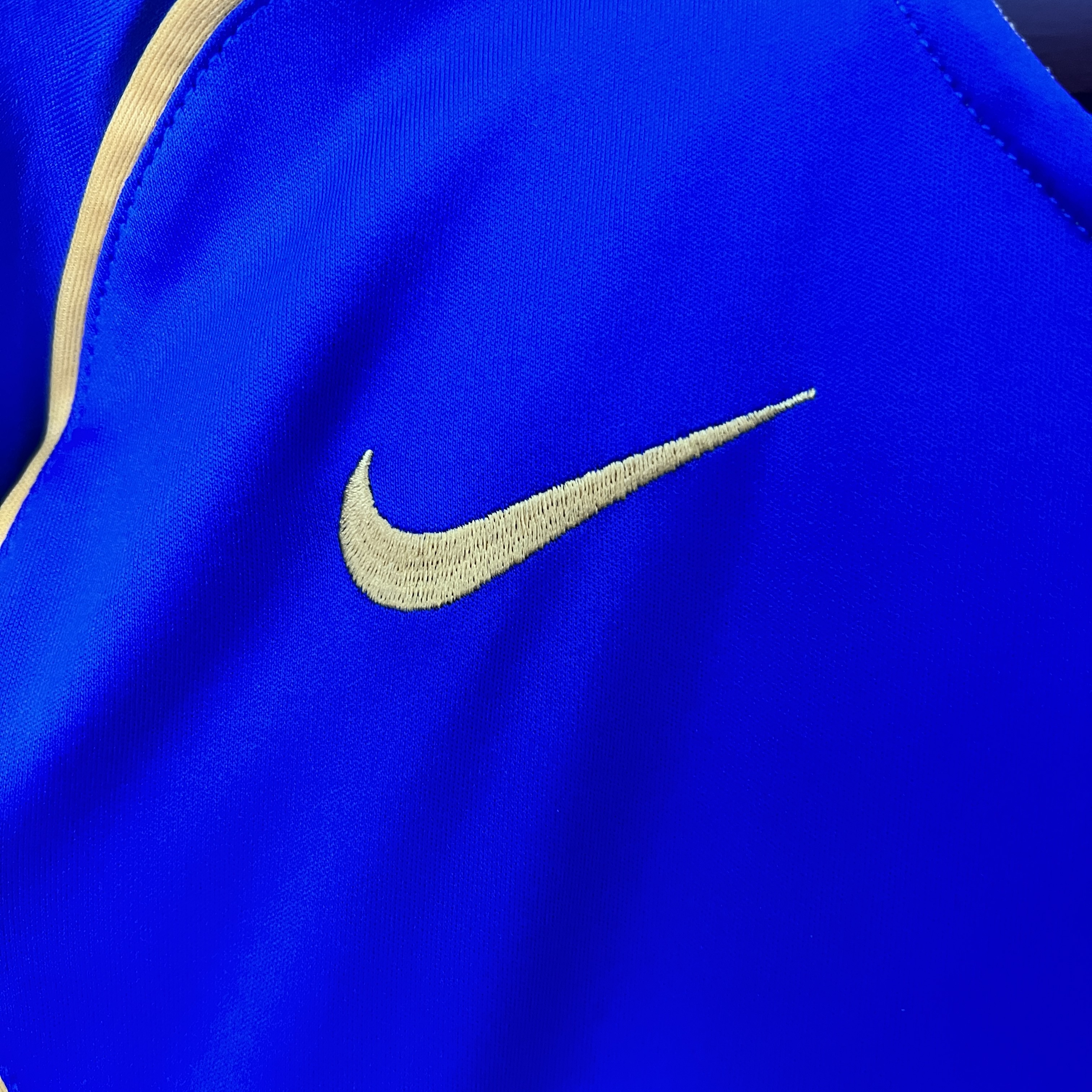 Retro Juventus 2004-05 Away Stadium Jersey - Unitedfutballjersey