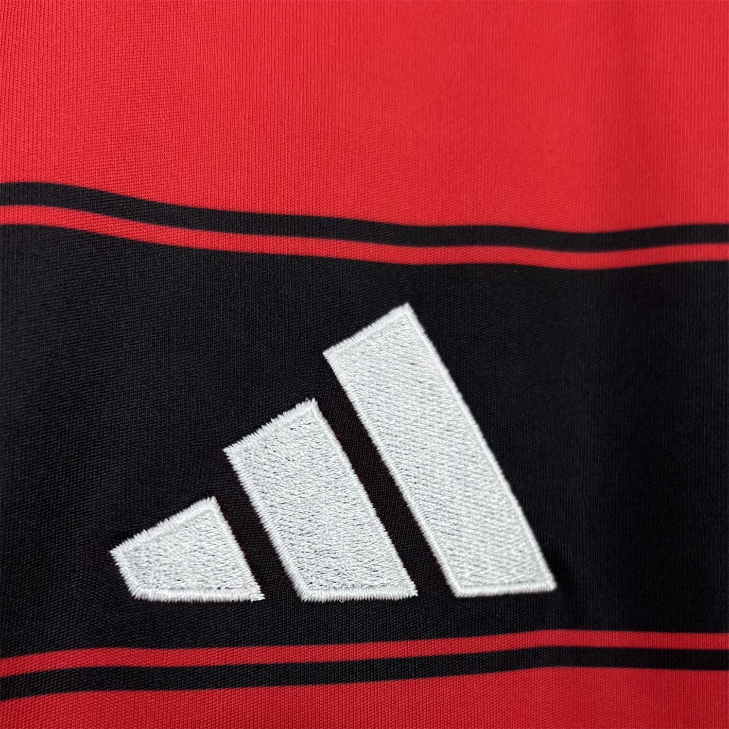 Flamengo 25-26 Home Jersey with Sponsors - Fans Version - Unitedfutballjersey