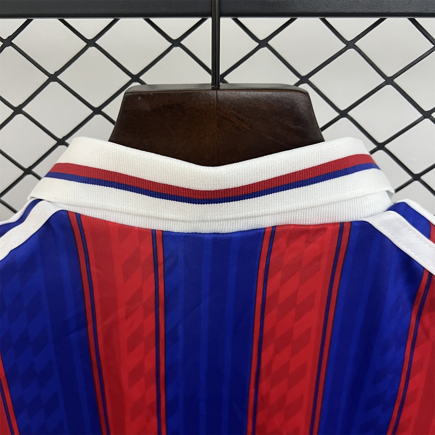 Retro Bayern Munich 1995-97 Home Kids Kit - Unitedfutballjersey