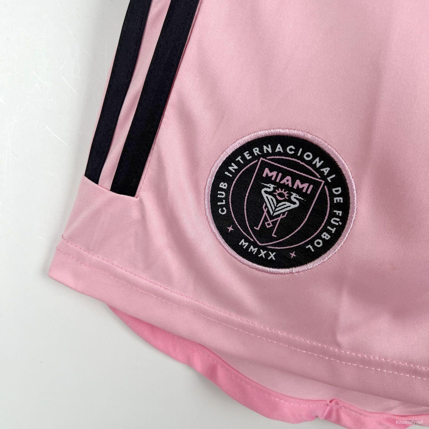 23/24 INT M.A.M Pink Shorts - Size S-XXL - Unitedfutballjersey