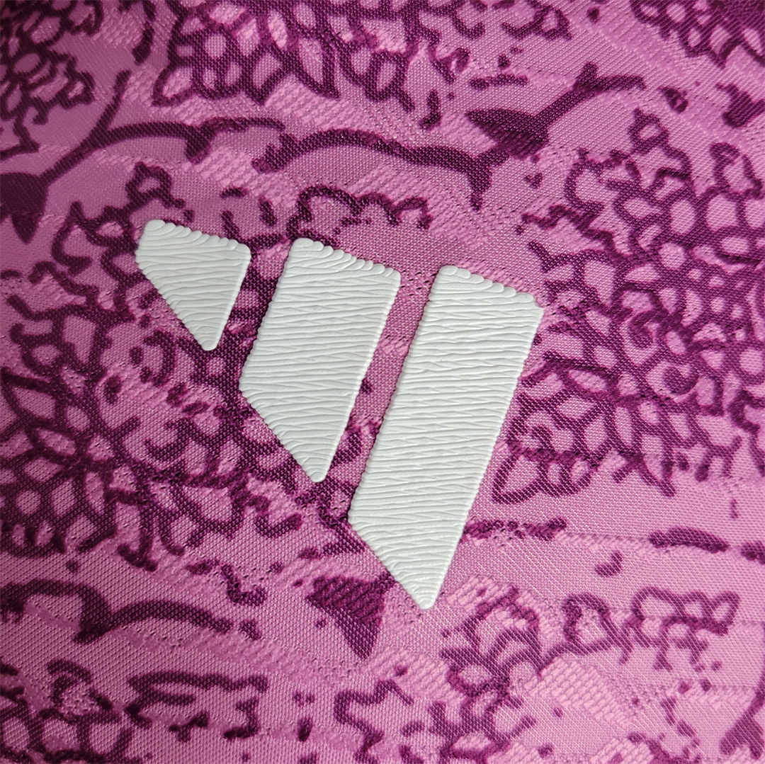 Real Madrid 23-24 Pink Special Edition Jersey - Player Version - Unitedfutballjersey