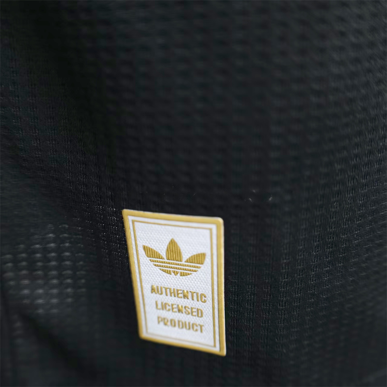 Liver.pool 25-26 Black Trefoil Goalkeeper Jersey - Player Version - Unitedfutballjersey