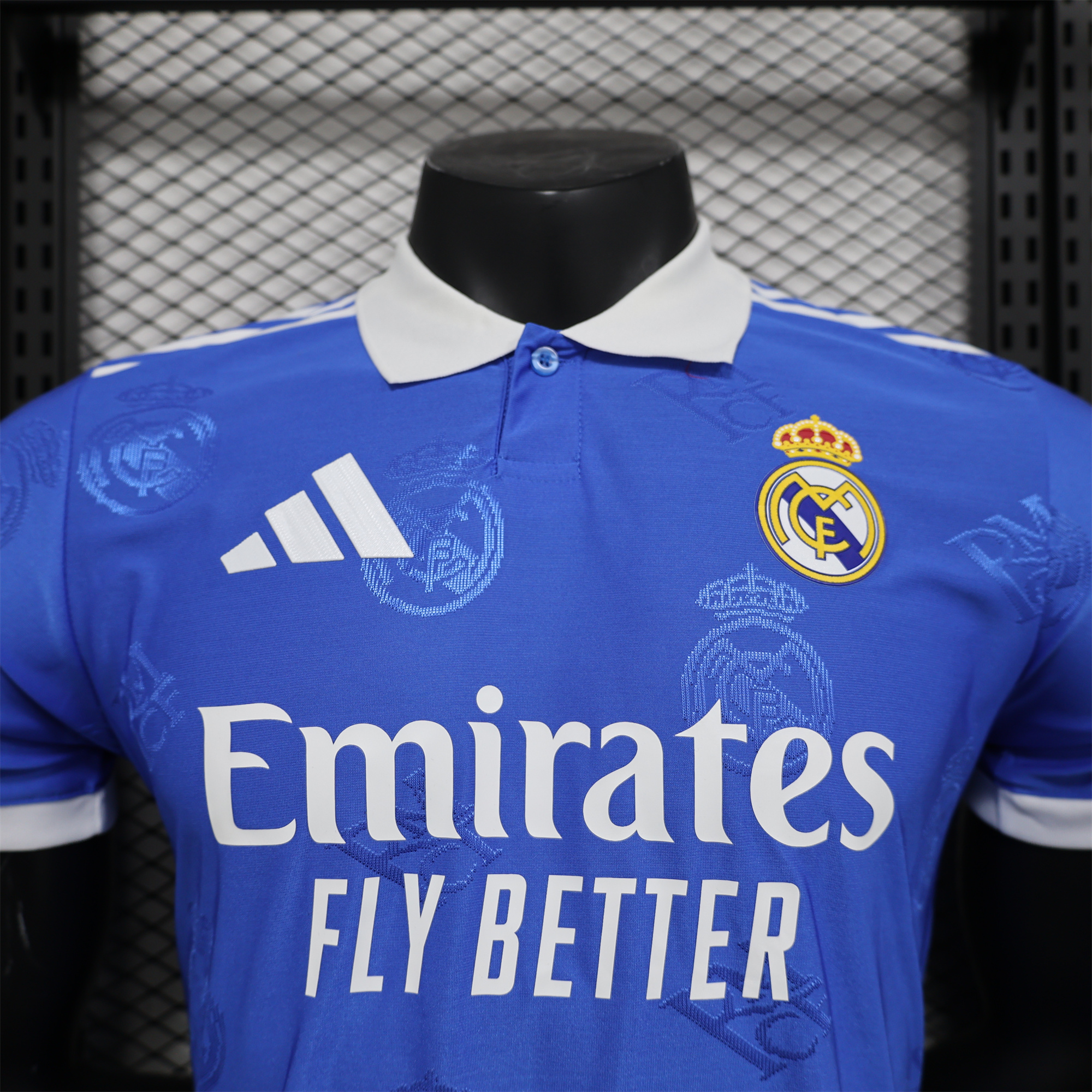 Real Madrid 24-25 Blue LOGO Special Edition Jersey - Player Version - Unitedfutballjersey