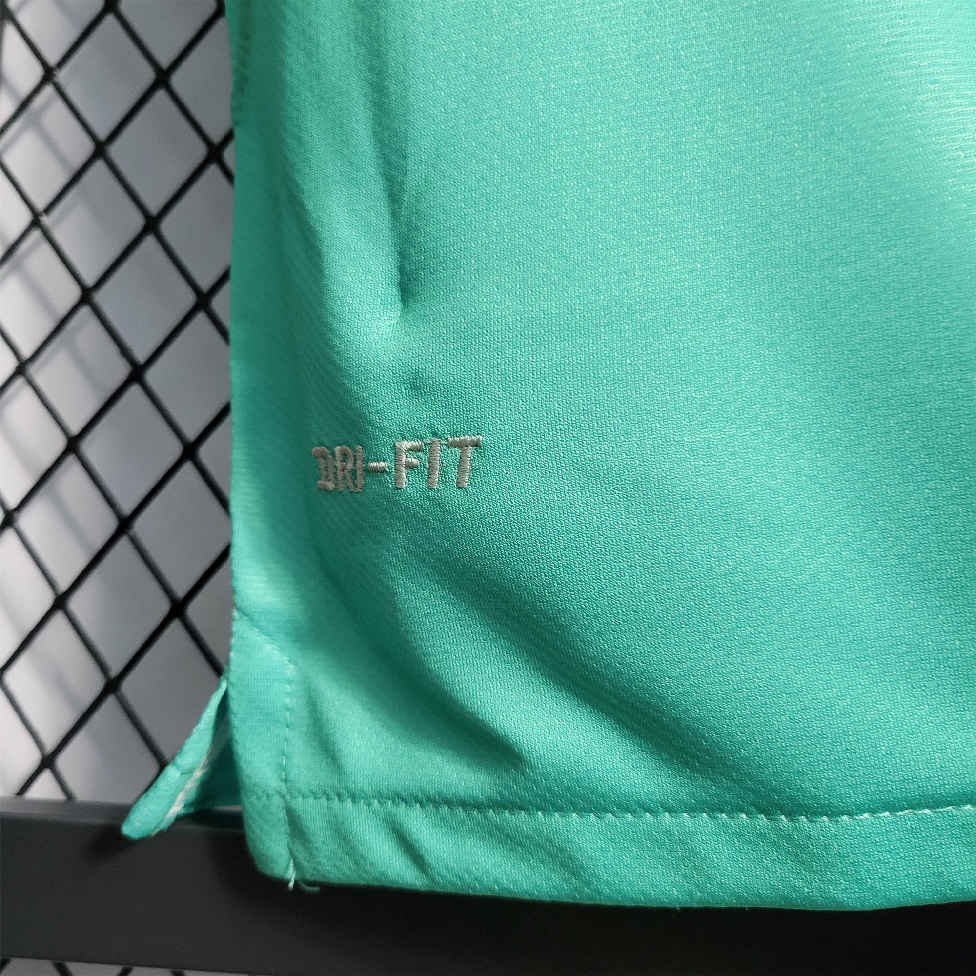 B.A.R.S.A Retro 10-11 Away Stadium Jersey - Unitedfutballjersey