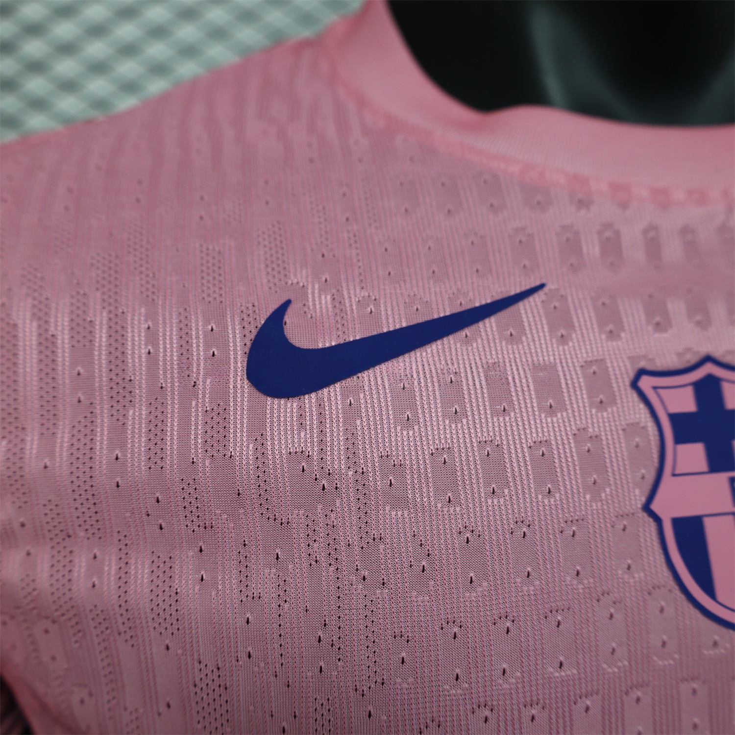 Barcelona 25-26 Pink Special Edition Jersey - Player Version - Unitedfutballjersey