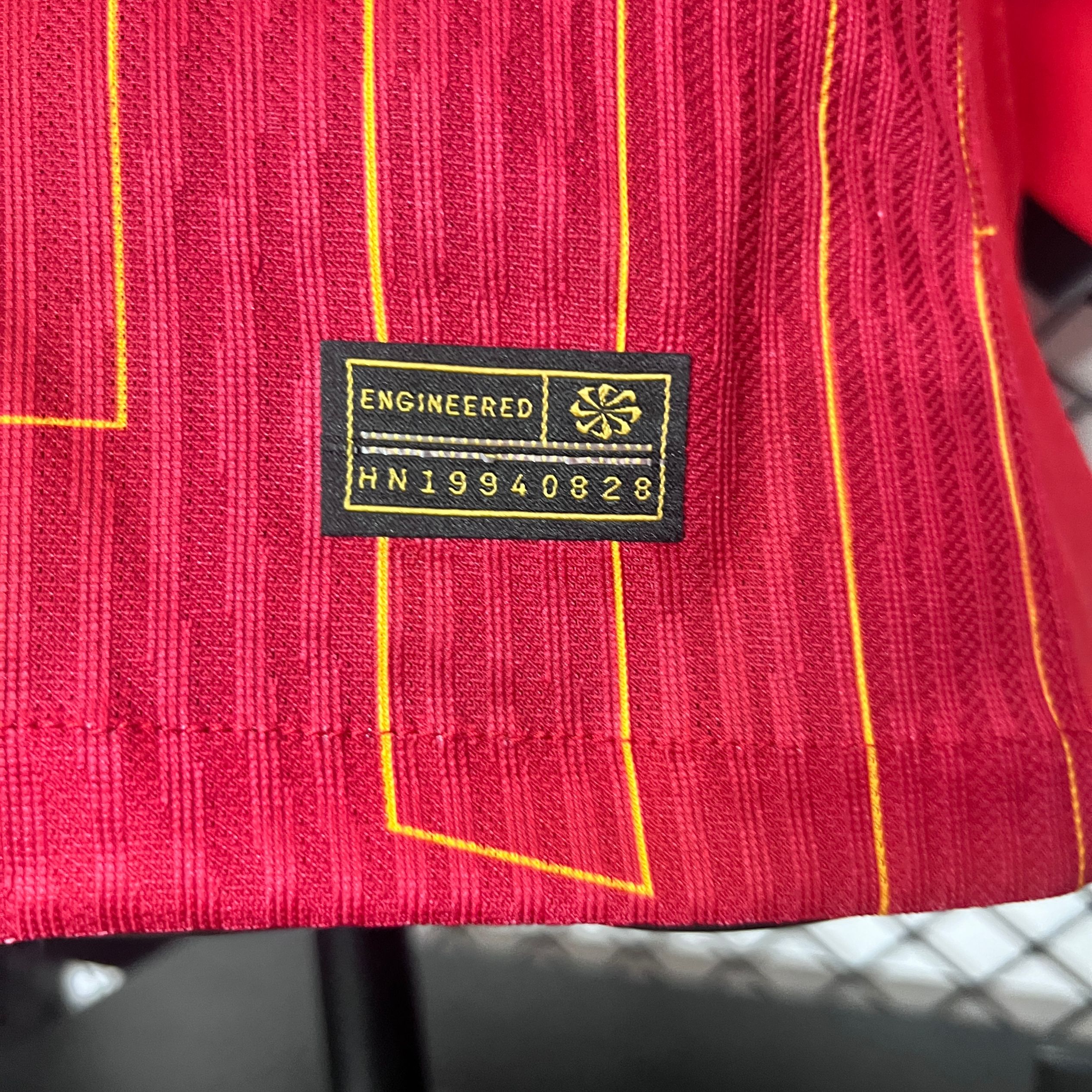 Liver.pool 24-25 Home Long Sleeve Jersey - Player Version - Unitedfutballjersey