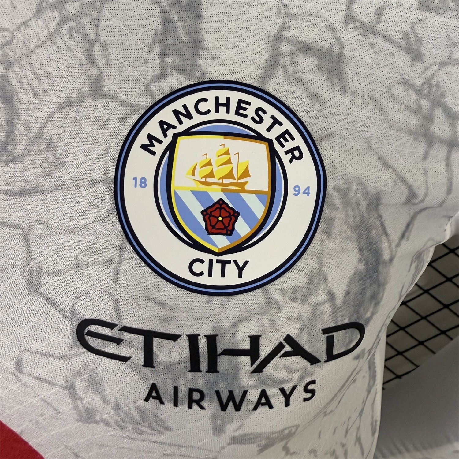 Manchester City 25-26 KidSuper White Long Sleeves Jersey - Player Version - Unitedfutballjersey