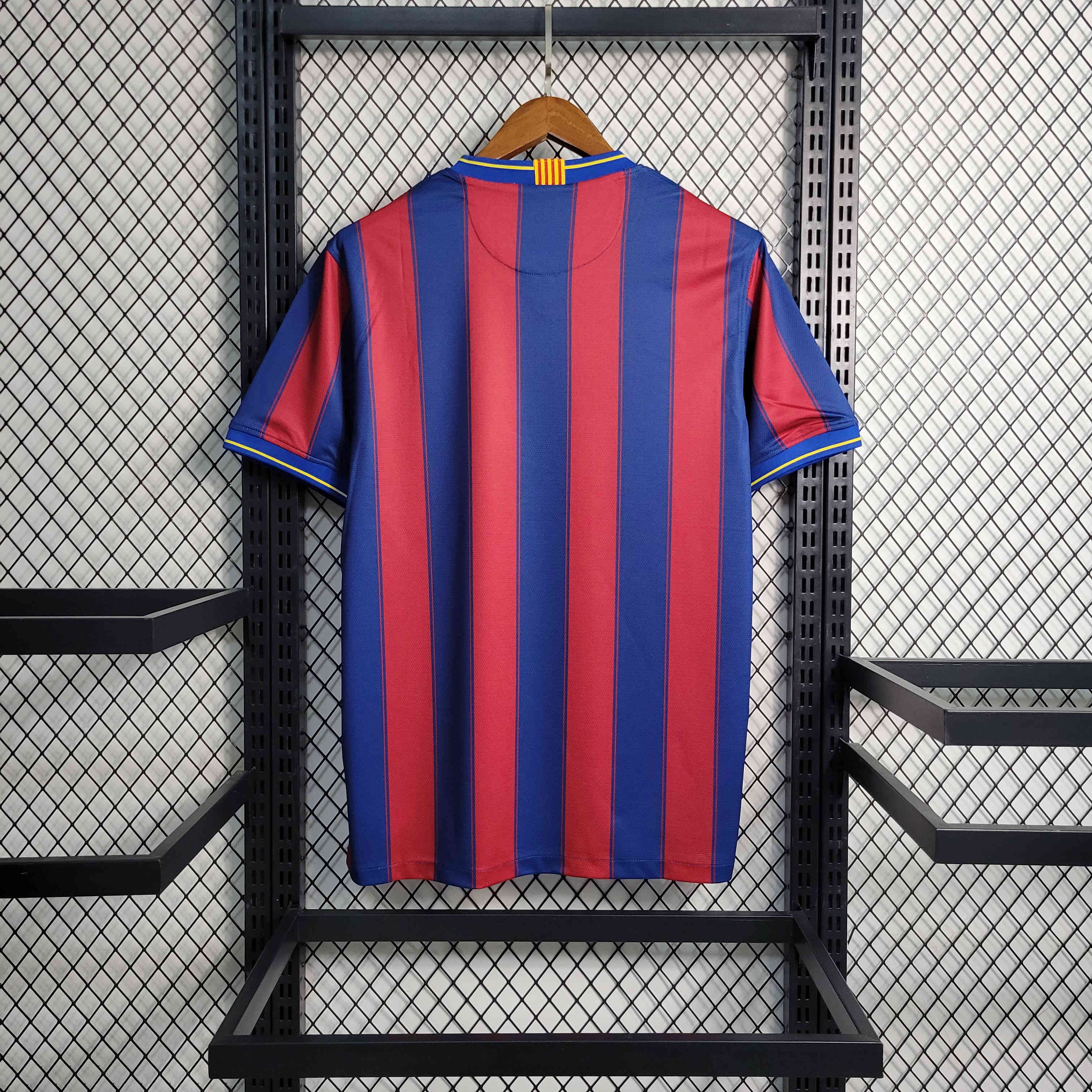 Retro Barcelona 09-10 Home Stadium Jersey - Unitedfutballjersey