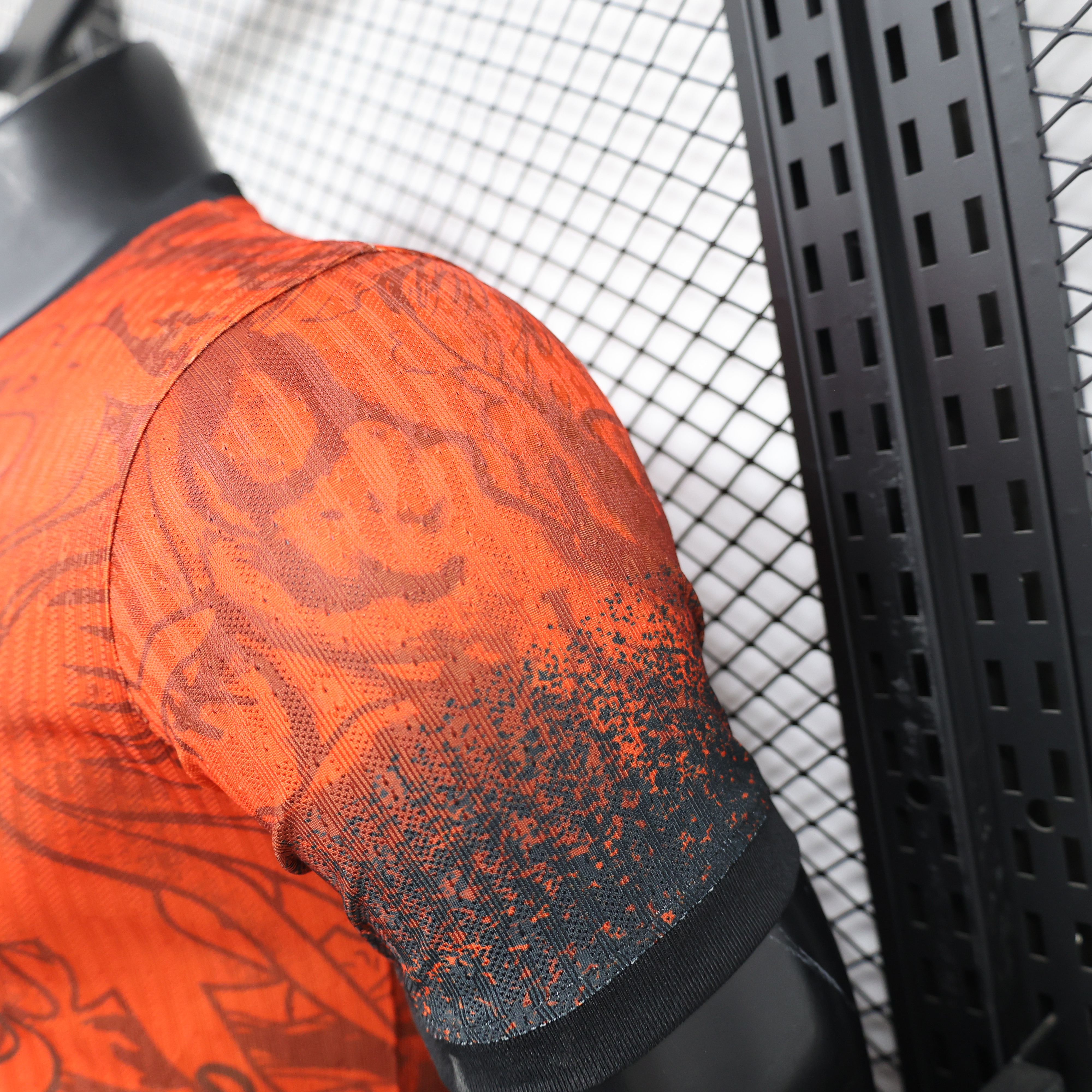 Liver.pool 24-25 Red and Black Liver Bird Jersey - Player Version - Unitedfutballjersey