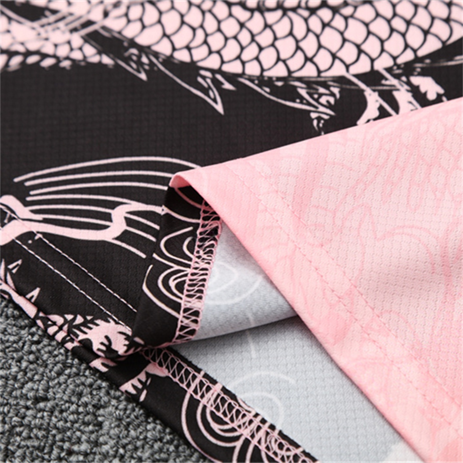 Real Madrid 25-26 Kid Short-Sleeve Training Set - Pink Black Top & Black Shorts - Unitedfutballjersey