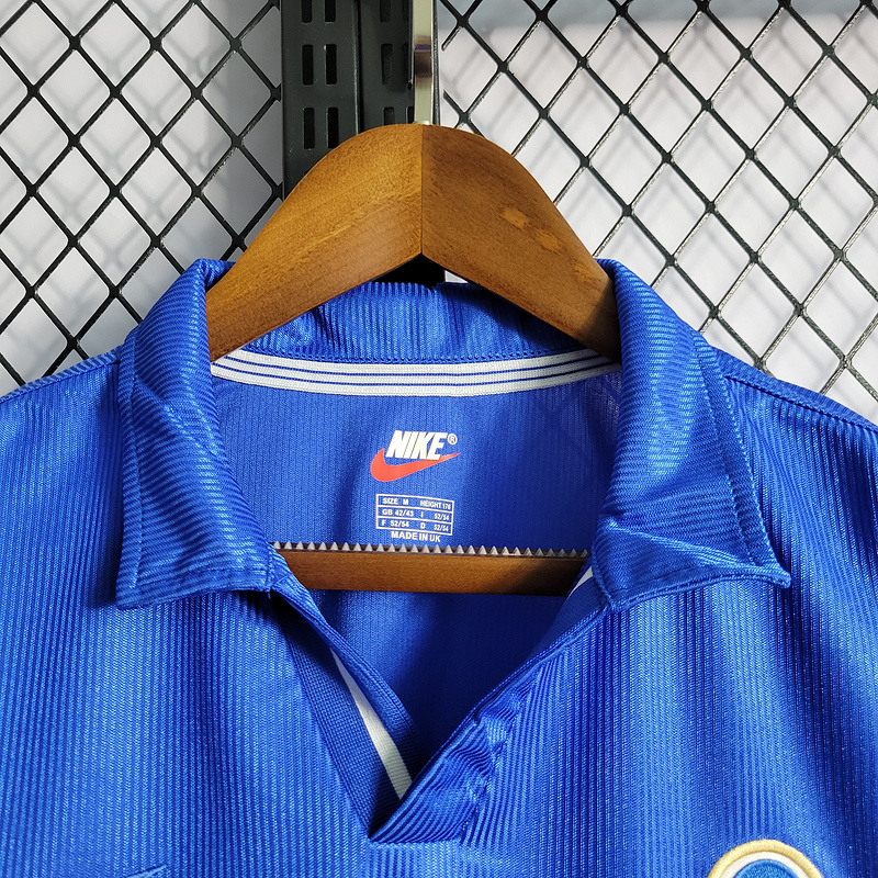 Retro Italy 1998 Home Stadium Jersey - Unitedfutballjersey