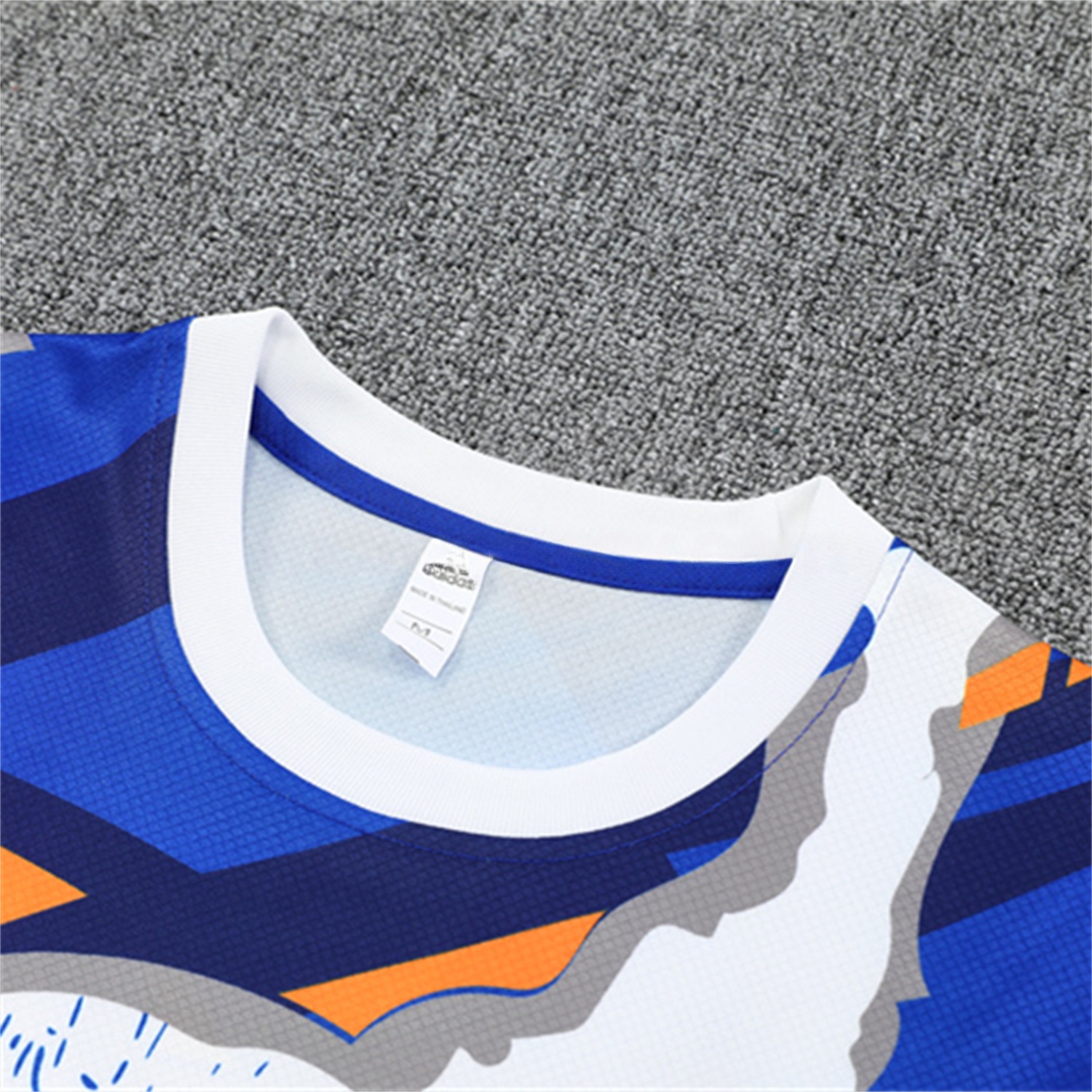 Real Madrid 25-26 Short-Sleeve Training Set - CamouflageTop & Black Shorts - Unitedfutballjersey