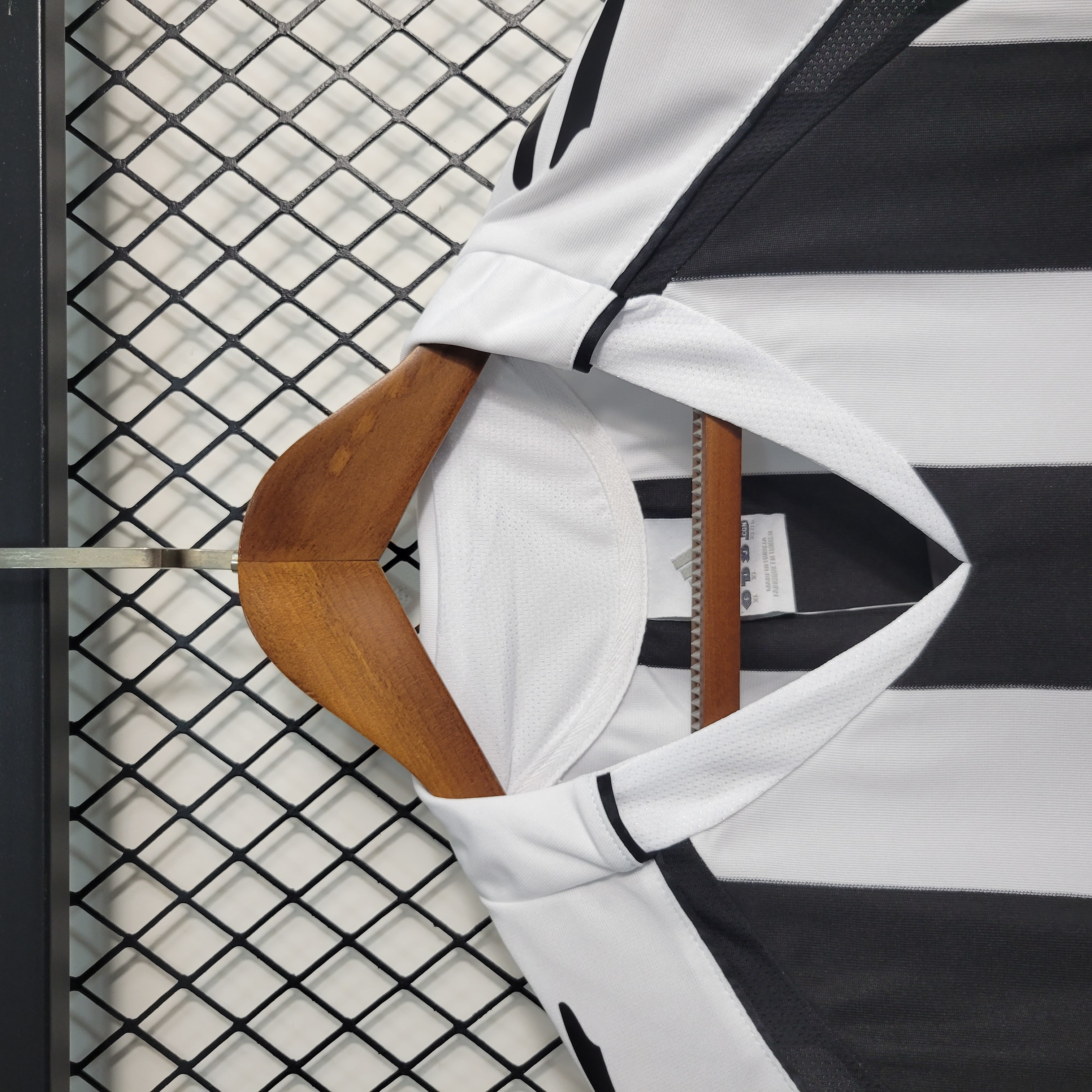 Retro Newcastle United 04-06 Home Stadium Jersey - Unitedfutballjersey