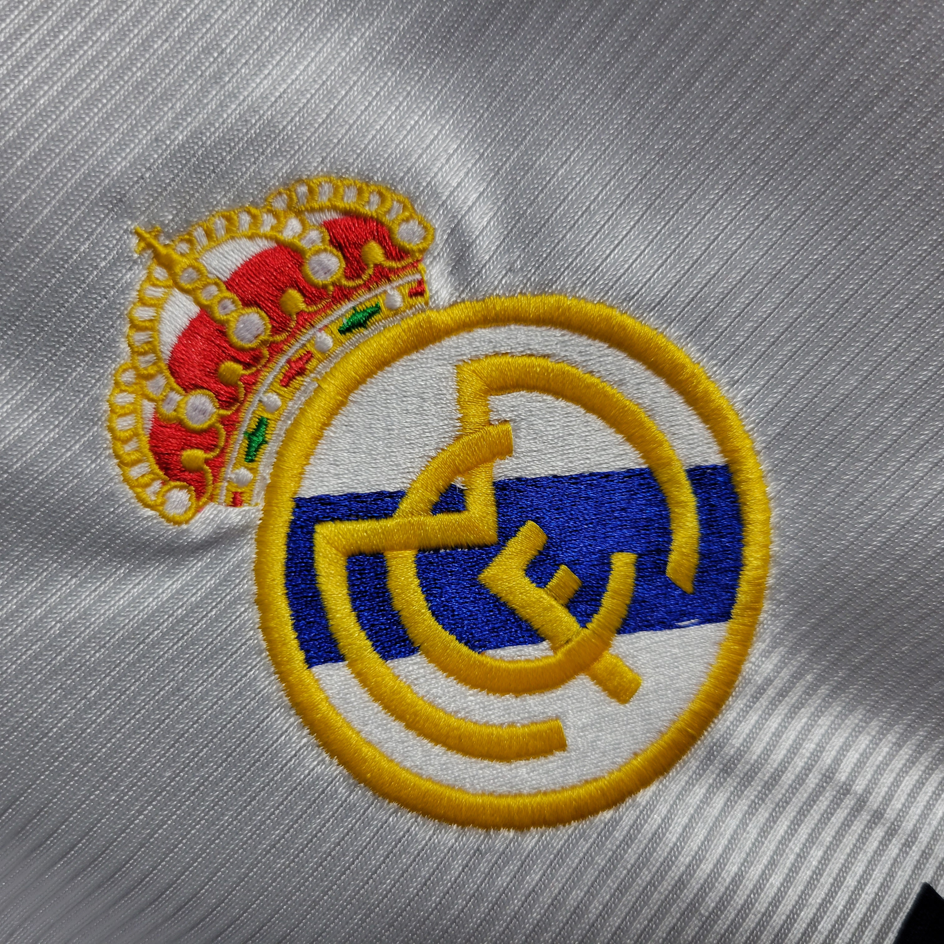 Retro Real Madrid 1998-00 Home Stadium Jersey - Unitedfutballjersey