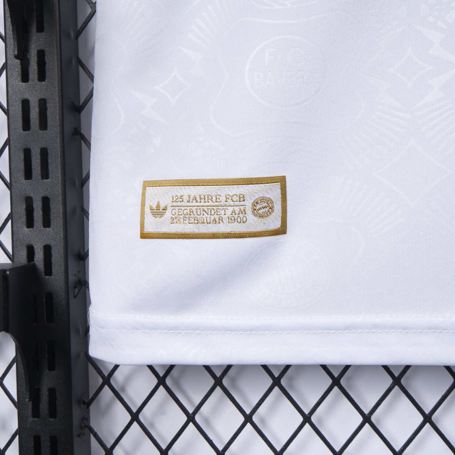 Bayern Munich 2025 White 125th Anniversary Jersey - Fans Version - Unitedfutballjersey