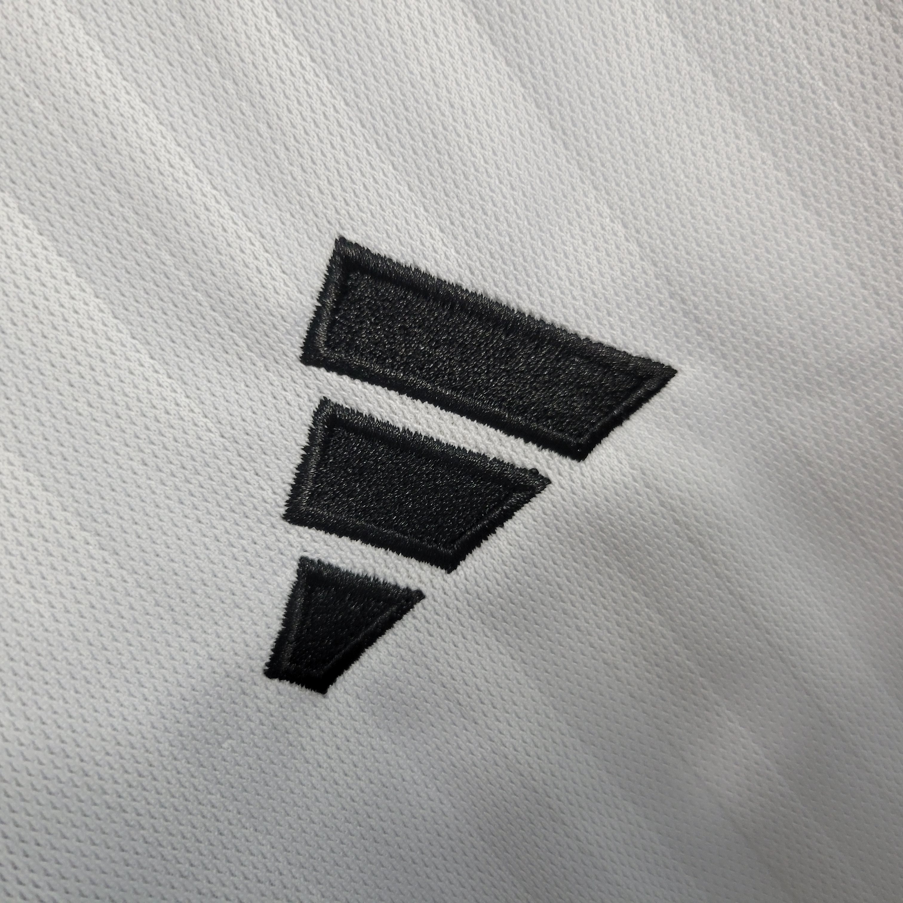 23-24 Fullham Home Fans Jersey - Unitedfutballjersey