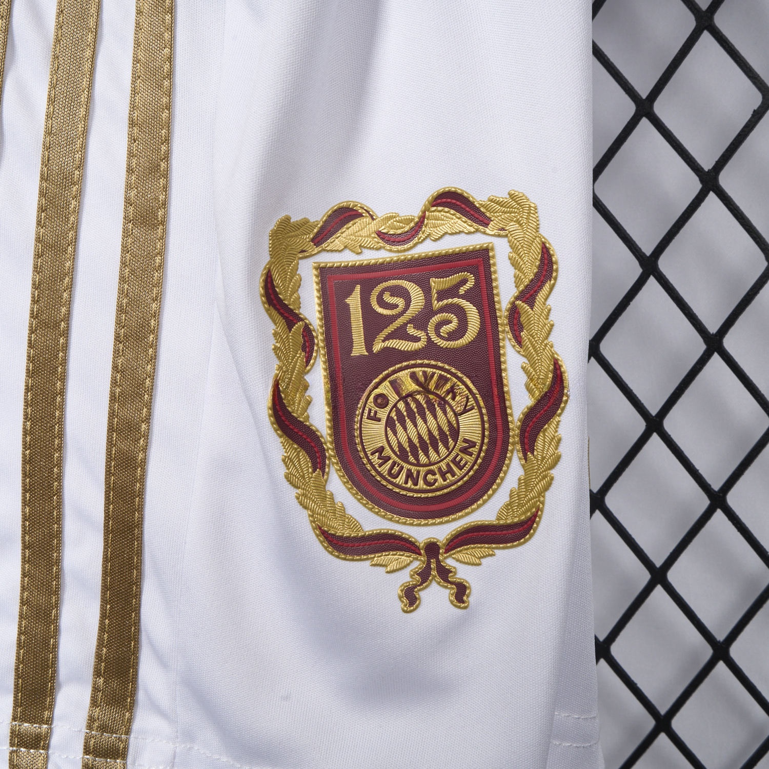 Bayern Munich 2025 125th Anniversary Kids Kit - Unitedfutballjersey