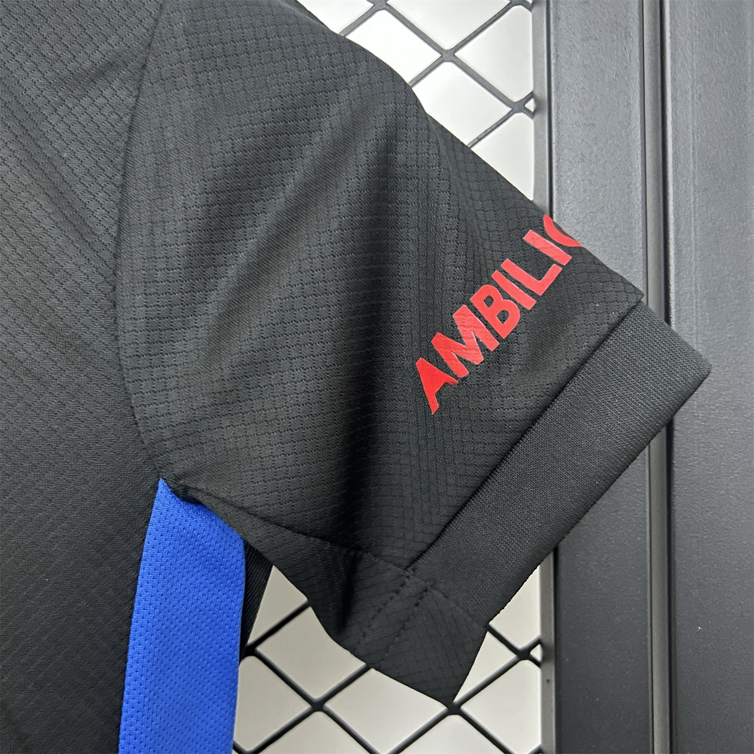 B.A.R.S.A x Travis Scott 24-25 Away Kids Kit with Red Logo - Unitedfutballjersey