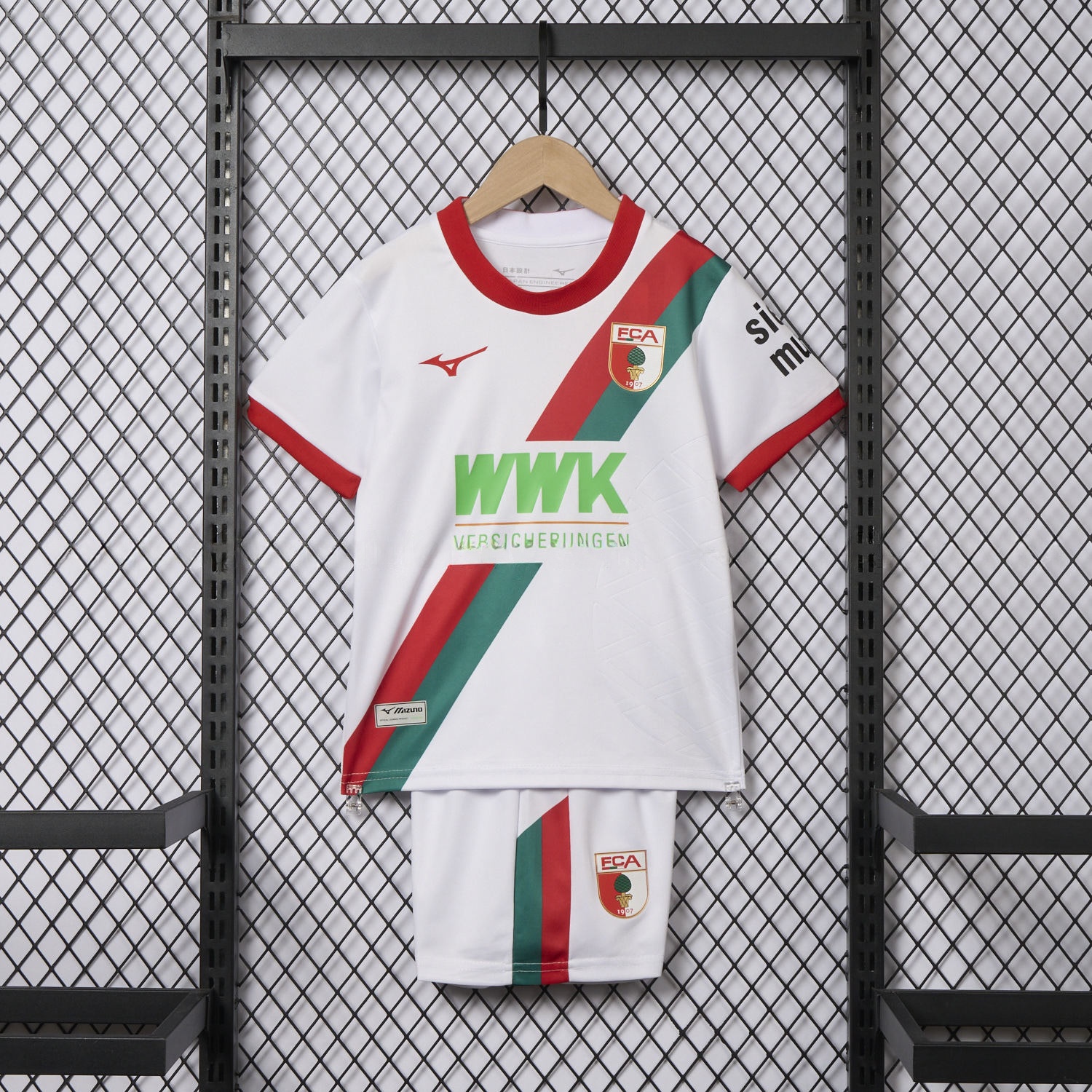 Augsburg 25-26 Home Kids Kit - Unitedfutballjersey