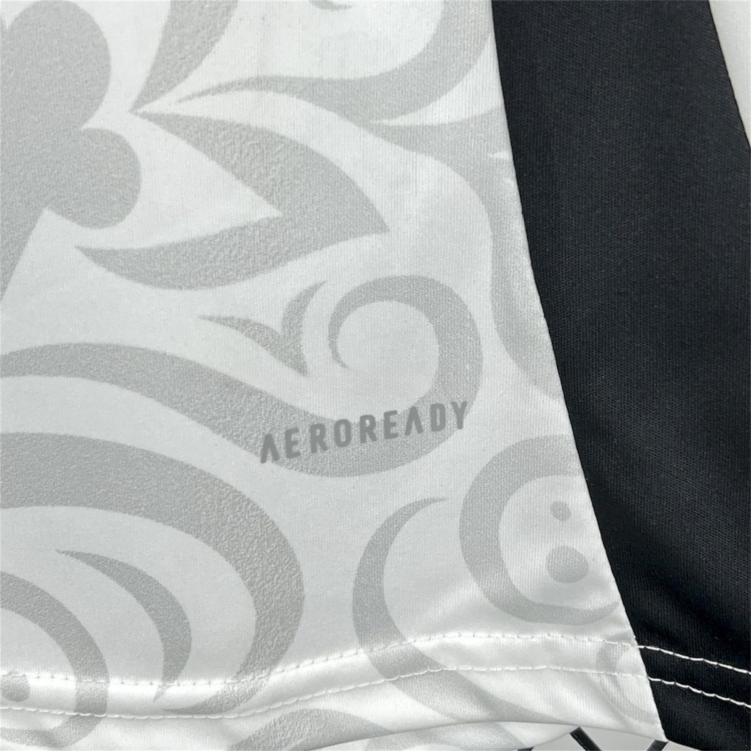 Benfica 24-25 White Concept Jersey - Fans Version - Unitedfutballjersey