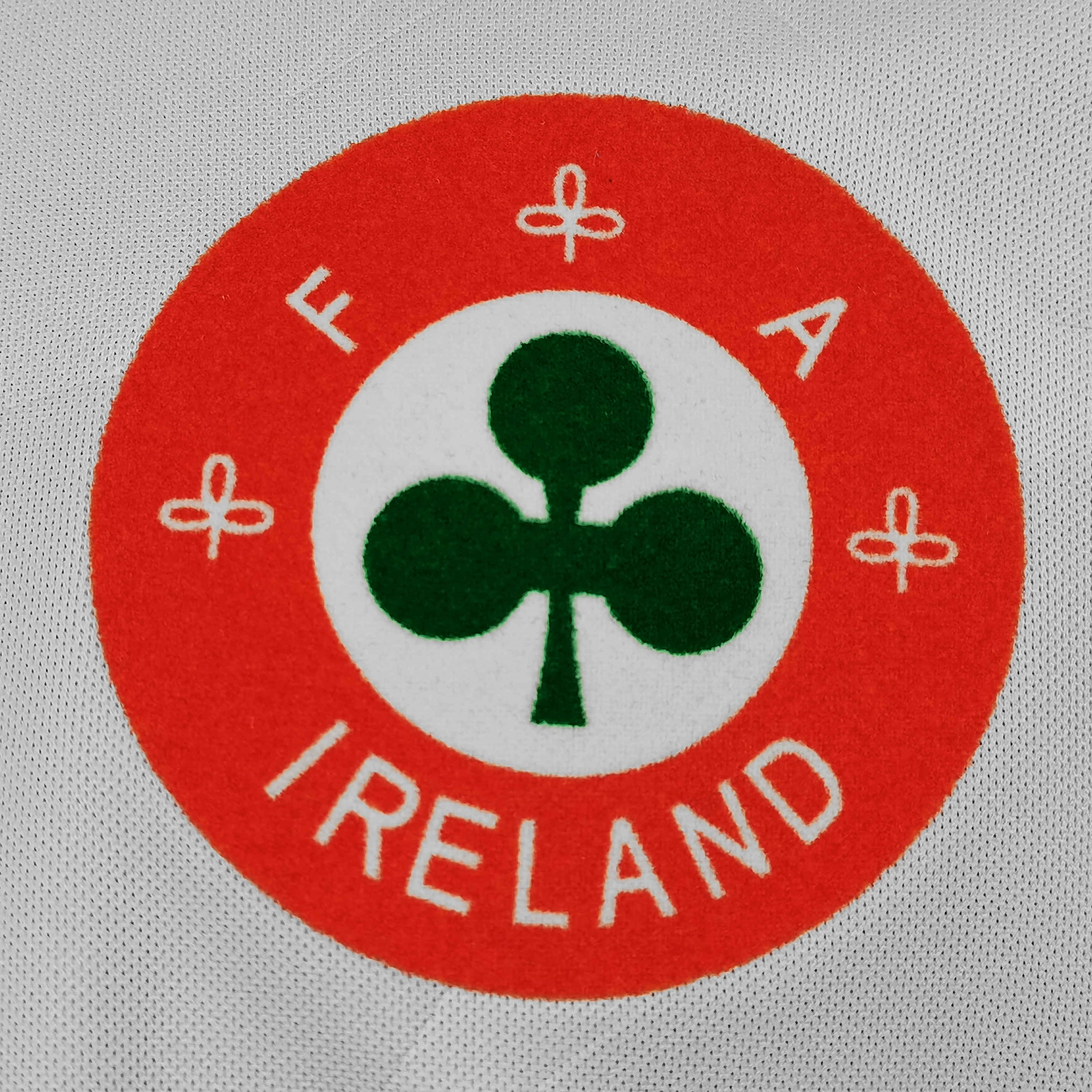 Retro Ireland 1990 Away Jersey - Unitedfutballjersey